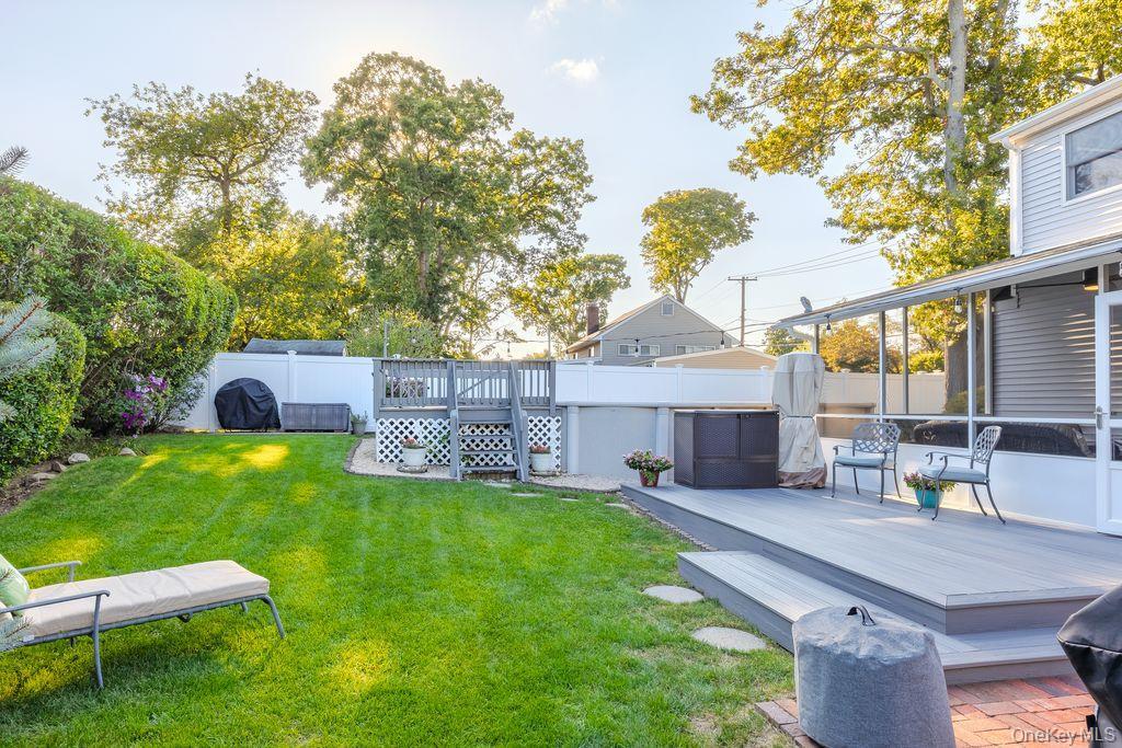 Single Family Newark  Suffolk County, NY 11757, MLS-906631-4