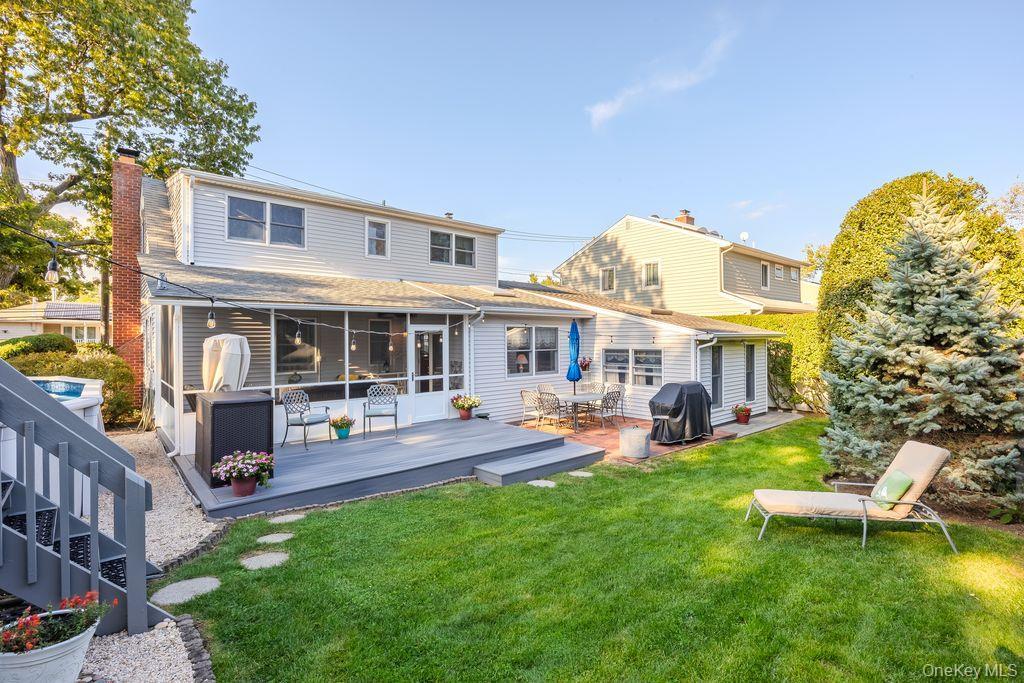 Single Family Newark  Suffolk County, NY 11757, MLS-906631-5