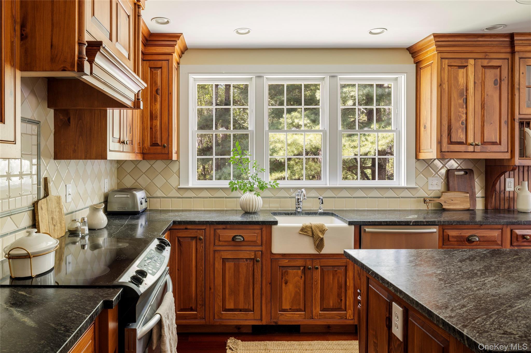 Single Family Green Brook Columbia County, NY 12024, MLS-906650-8