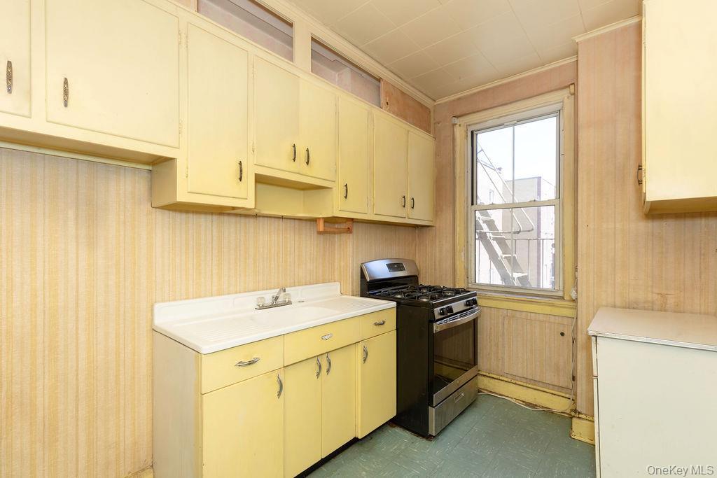 Coop 76th  Queens, NY 11372, MLS-906663-13