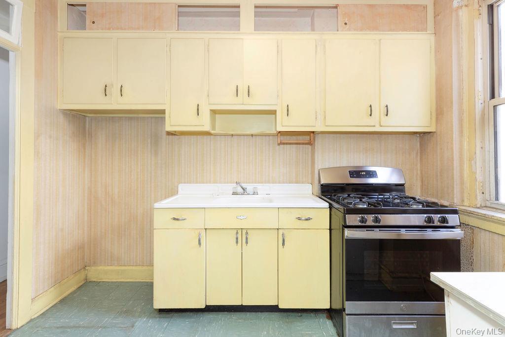 Coop 76th  Queens, NY 11372, MLS-906663-15