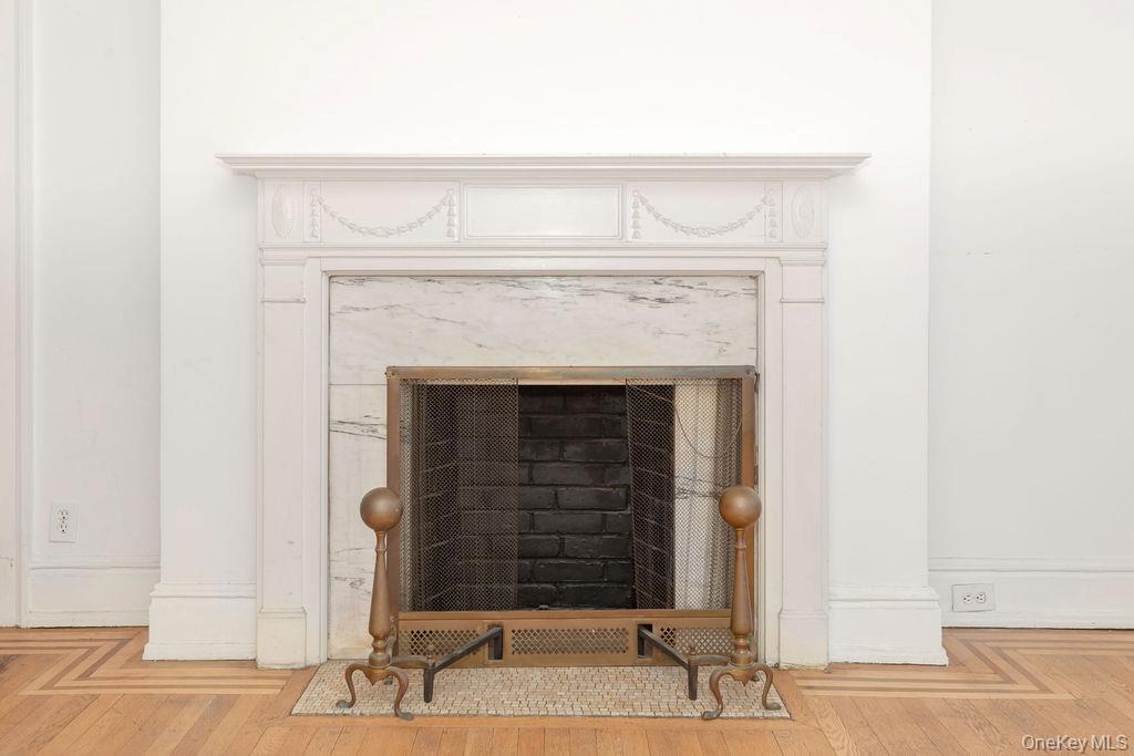 Coop 76th  Queens, NY 11372, MLS-906663-7