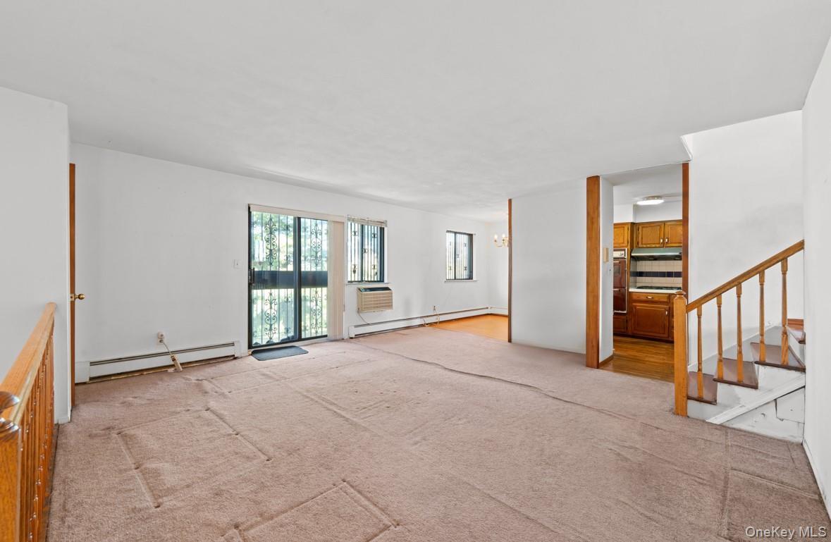 Condo Calamus  Queens, NY 11373, MLS-906666-9