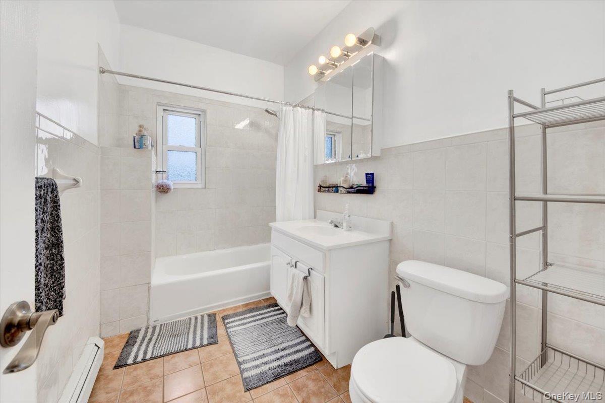 Single Family Hering  Bronx, NY 10461, MLS-906673-26