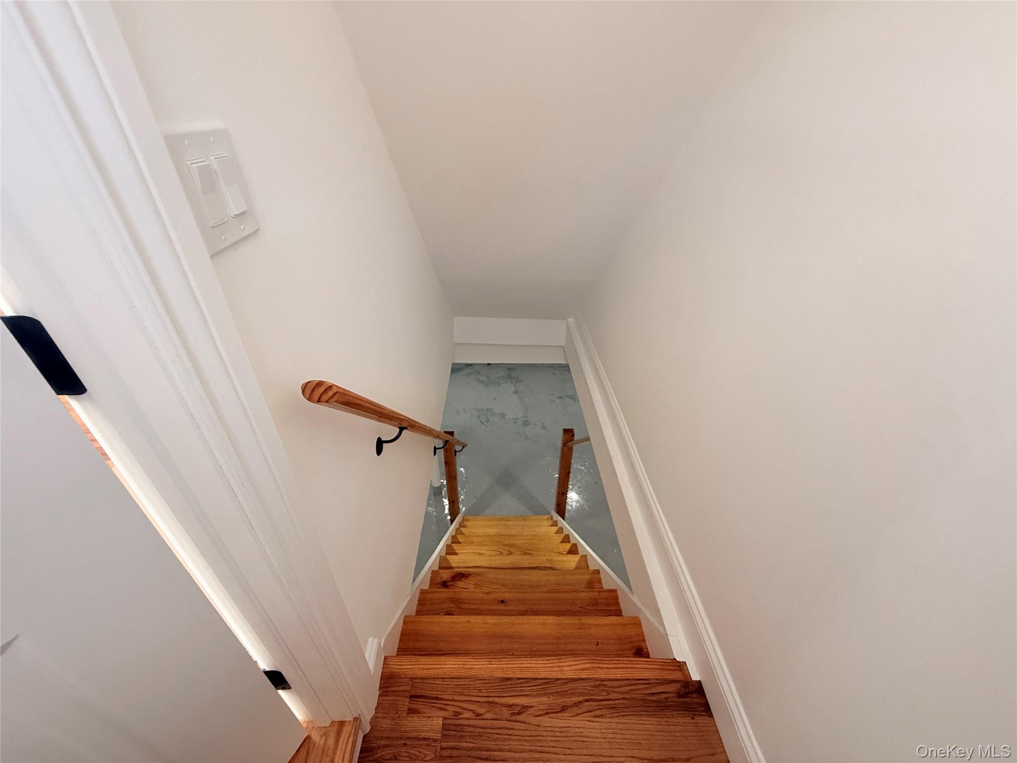 Single Family Saint Francis  Nassau County, NY 11575, MLS-906683-10