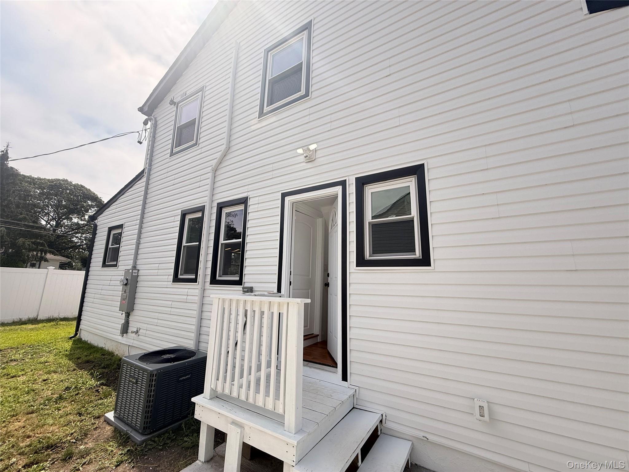 Single Family Saint Francis  Nassau County, NY 11575, MLS-906683-34