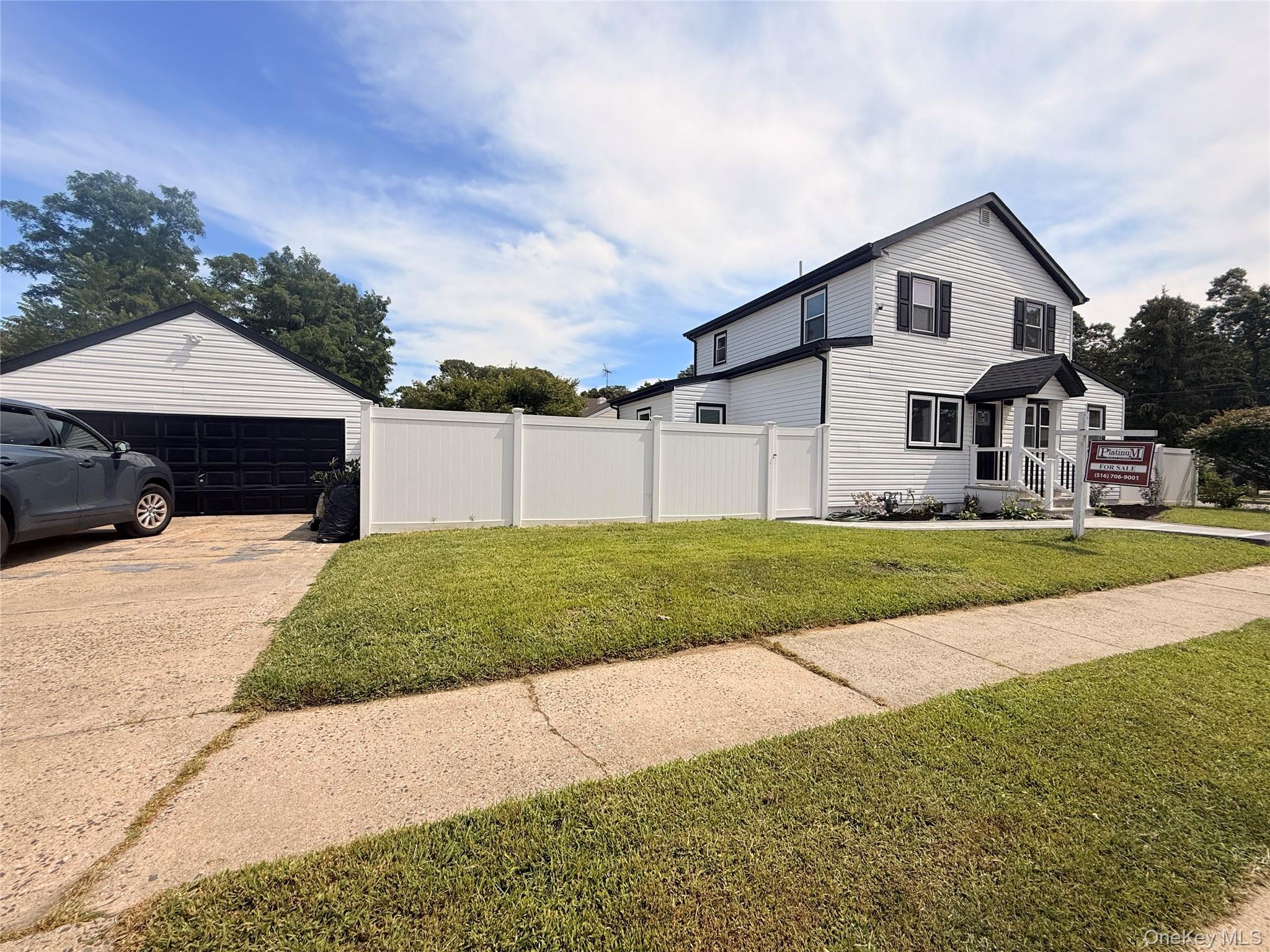 Single Family Saint Francis  Nassau County, NY 11575, MLS-906683-42