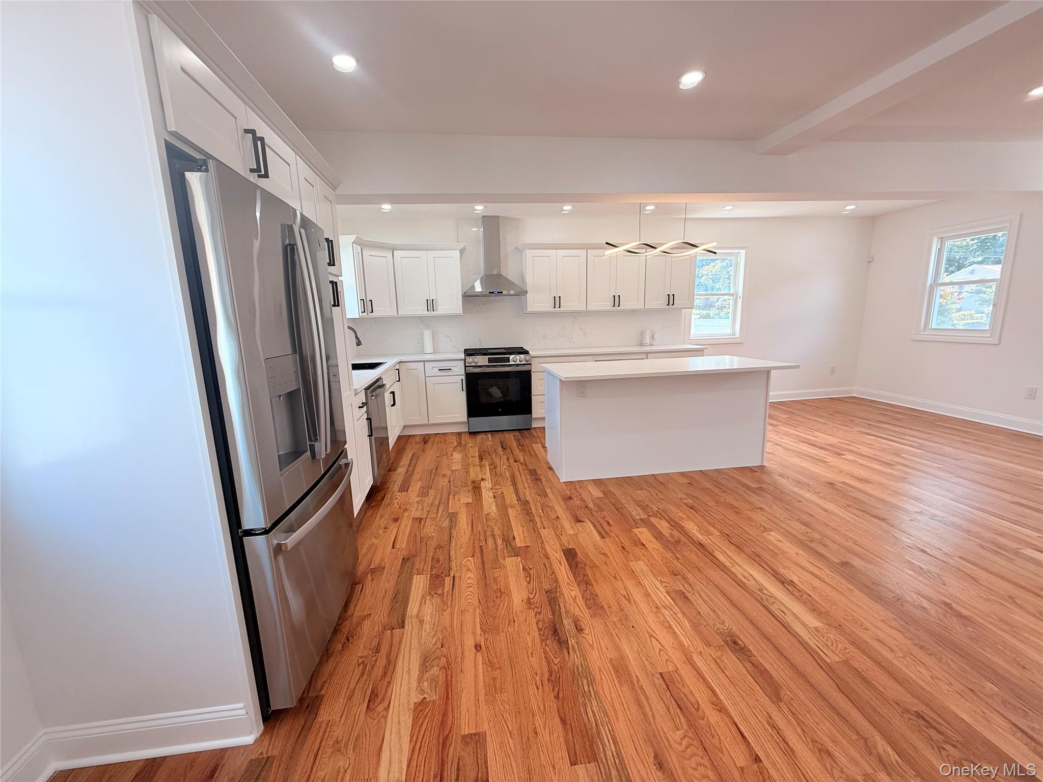 Single Family Saint Francis  Nassau County, NY 11575, MLS-906683-6