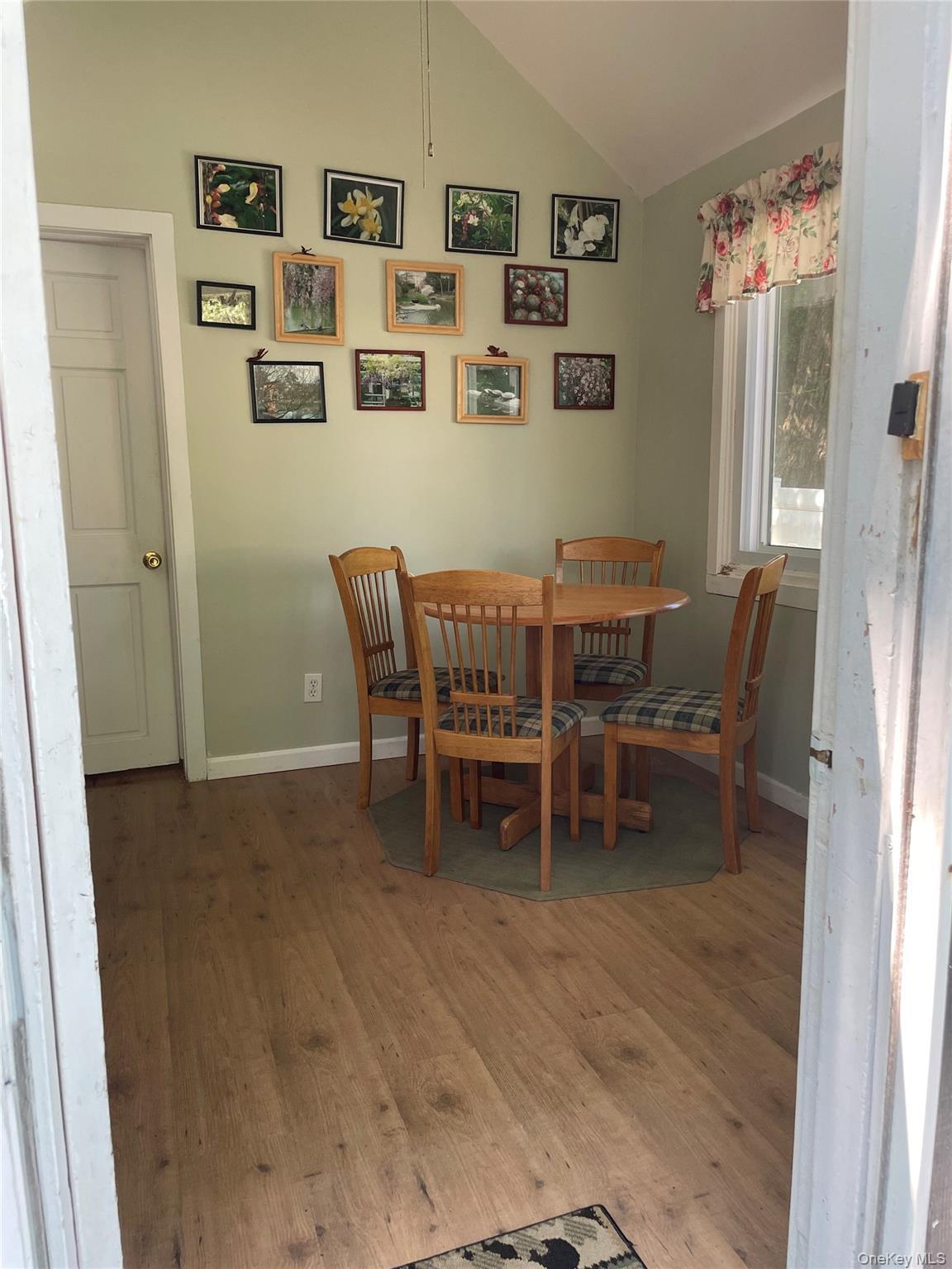 Coop Lexington  Westchester County, NY 10567, MLS-906692-12