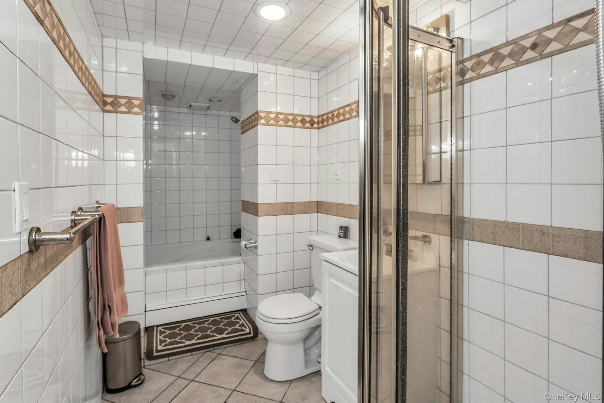 Single Family Bread And Cheese Hollow  Suffolk County, NY 11768, MLS-906698-25