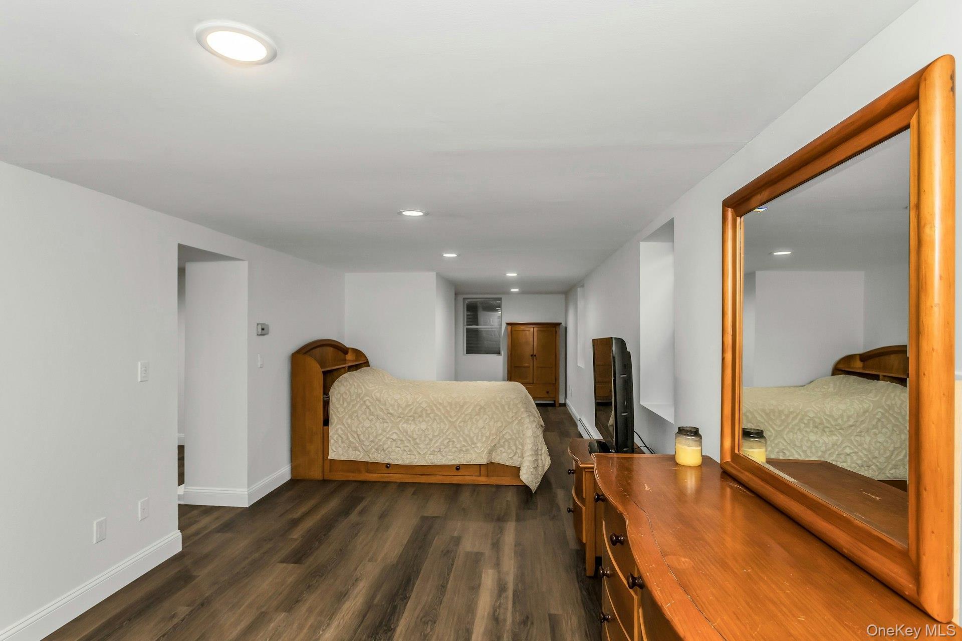 Single Family Bread And Cheese Hollow  Suffolk County, NY 11768, MLS-906698-29