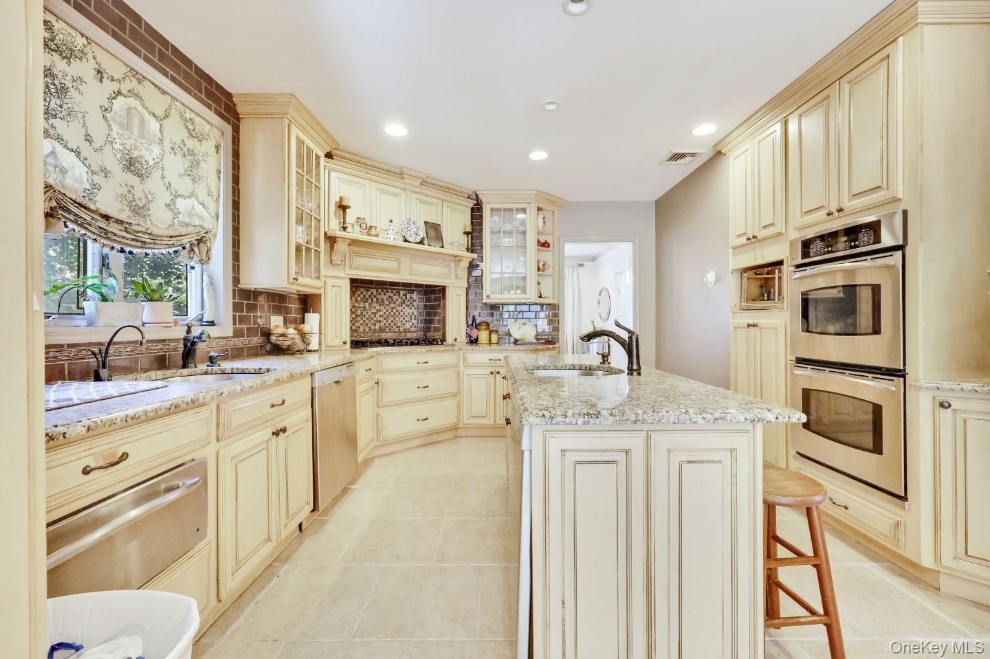 Single Family Margaret Nassau County, NY 11559, MLS-906748-11