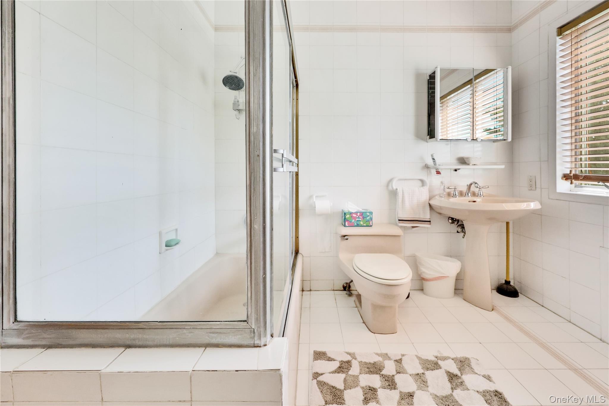 Single Family Margaret Nassau County, NY 11559, MLS-906748-26