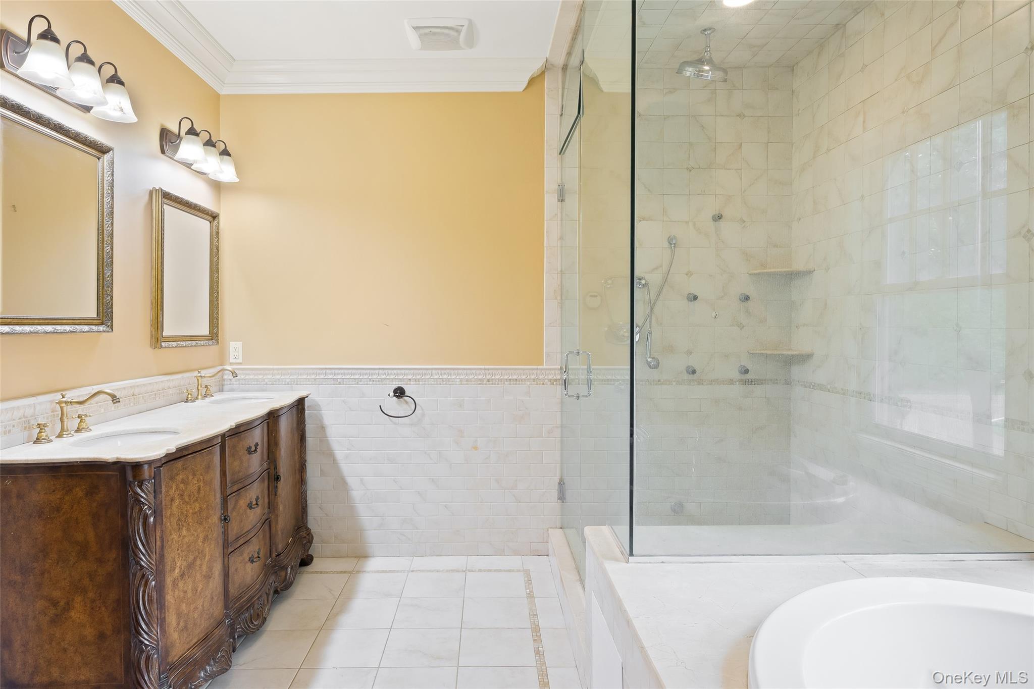 Single Family Brushy Neck Ln Suffolk County, NY 11977, MLS-906787-32