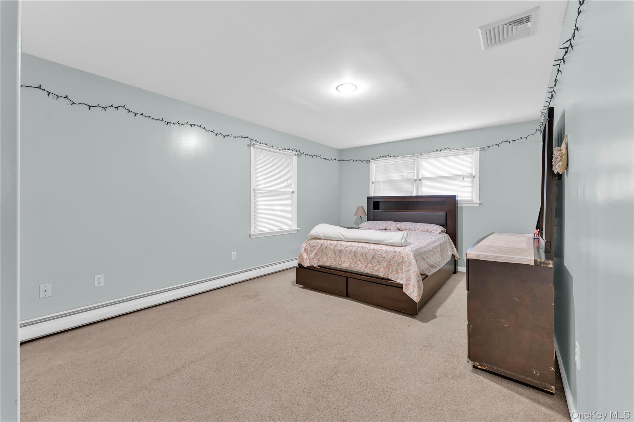 Single Family Atlantic  Nassau County, NY 11520, MLS-906808-10