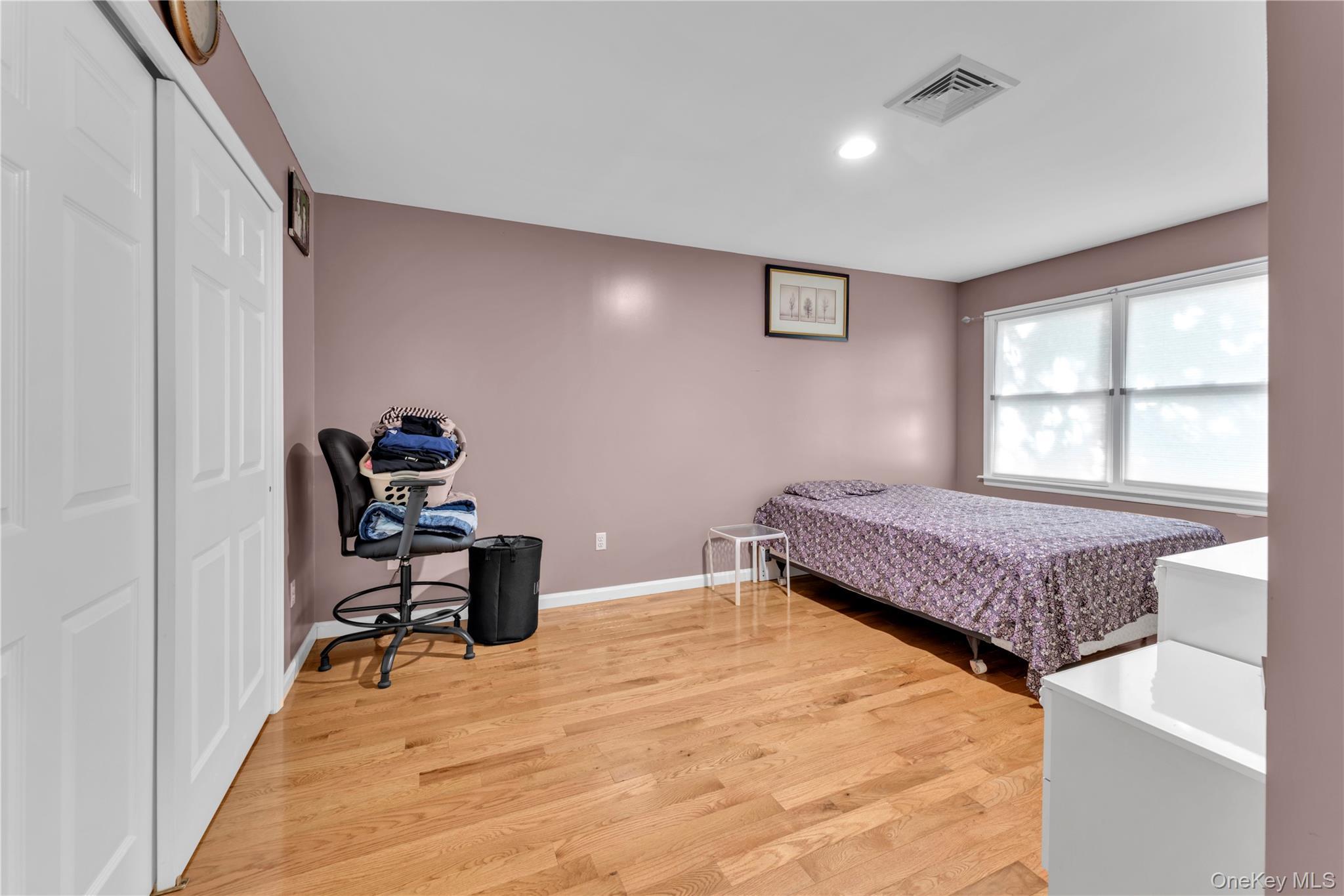 Single Family Atlantic  Nassau County, NY 11520, MLS-906808-17