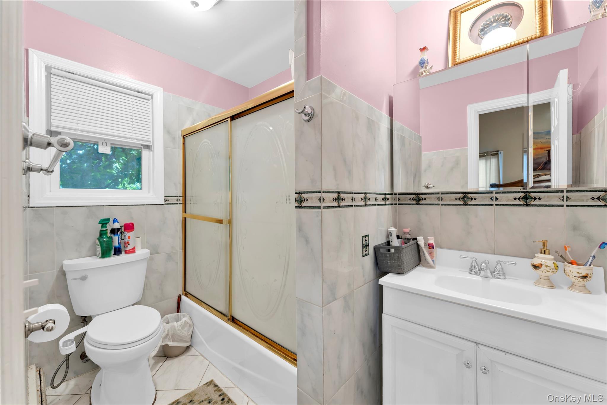 Single Family Atlantic  Nassau County, NY 11520, MLS-906808-27