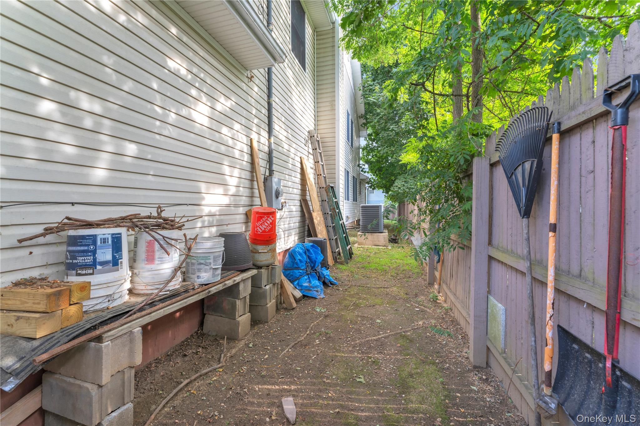 Single Family Atlantic  Nassau County, NY 11520, MLS-906808-41