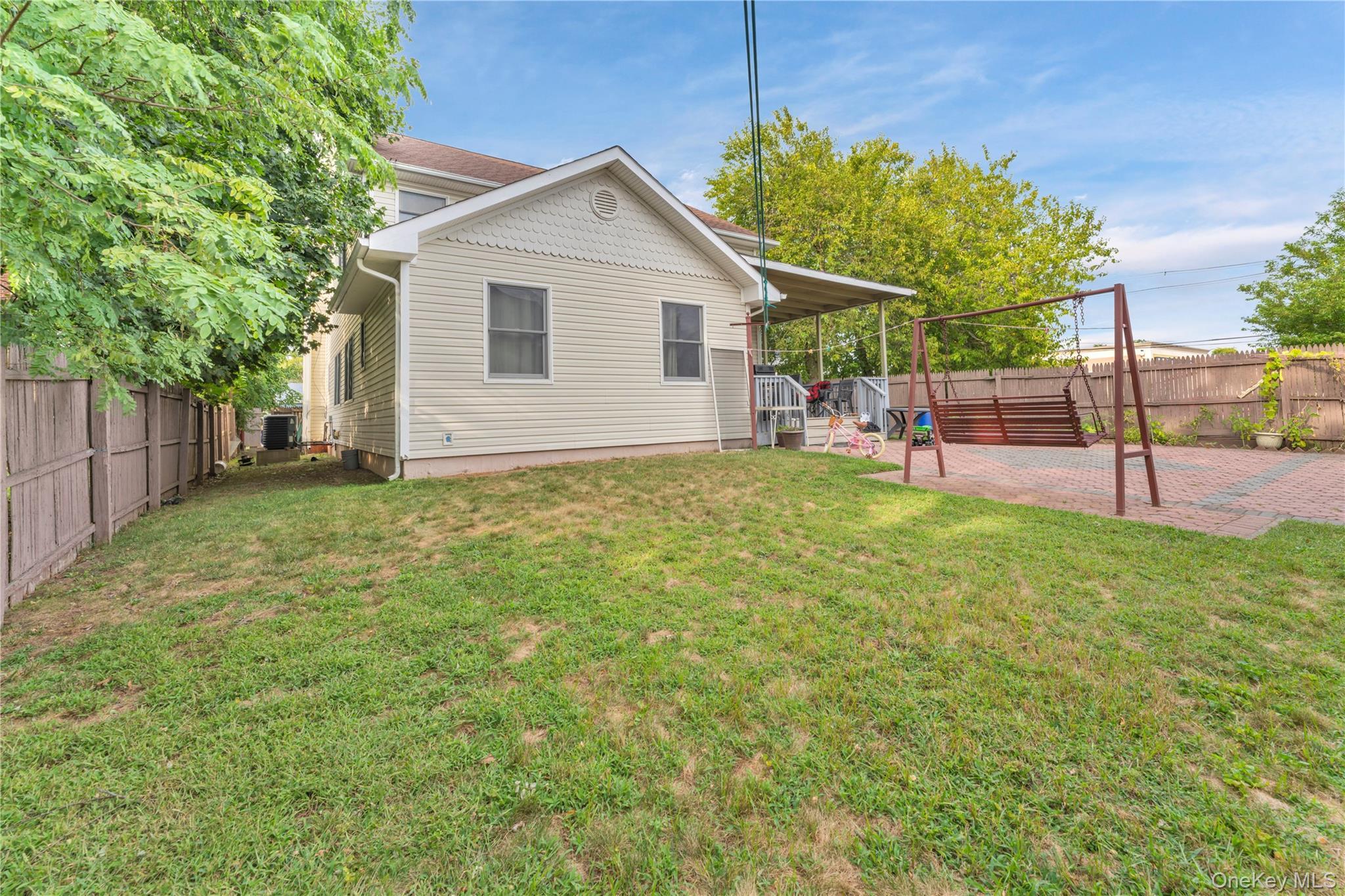 Single Family Atlantic  Nassau County, NY 11520, MLS-906808-42