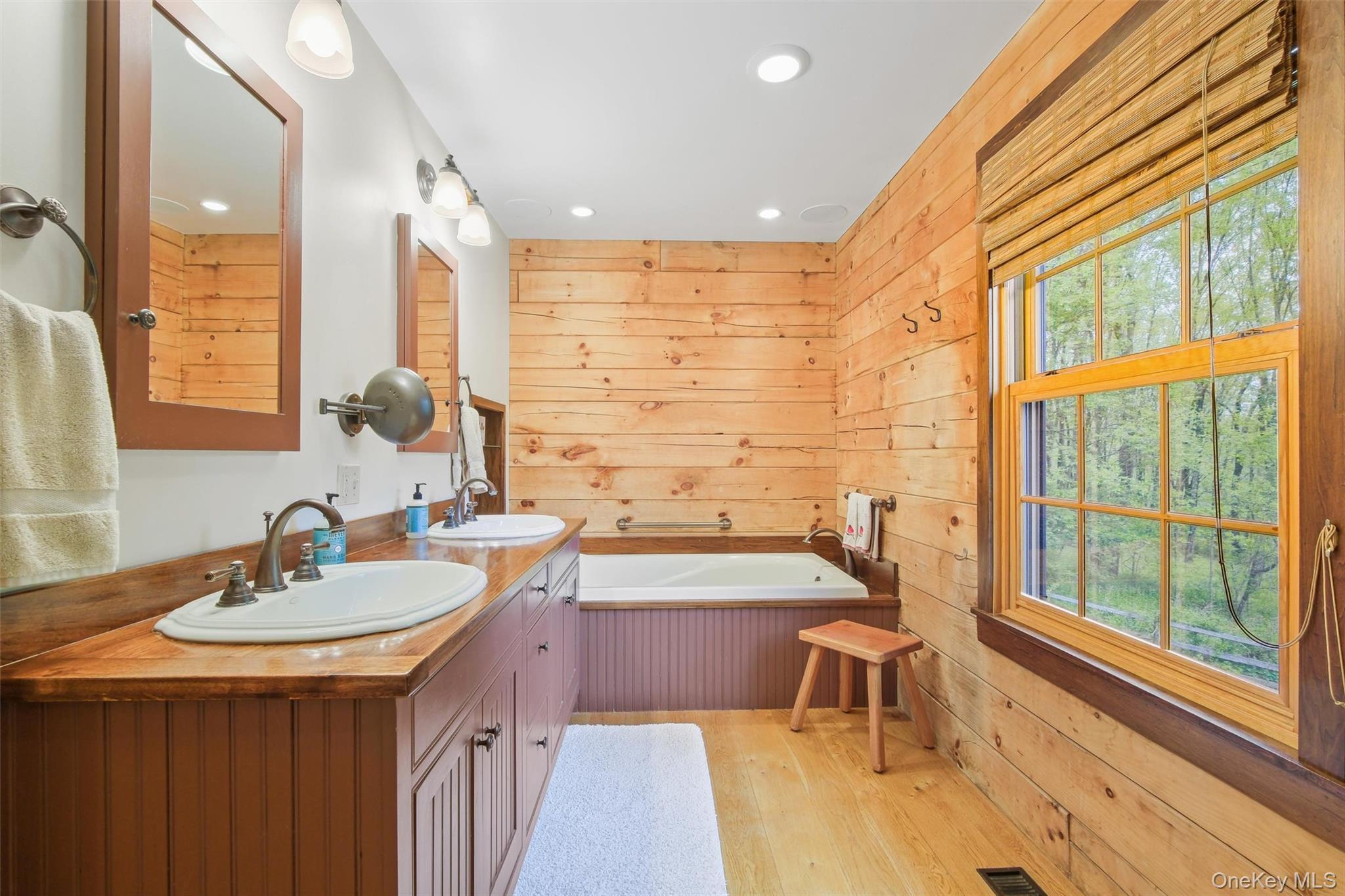 Single Family Cedar Berry Dutchess County, NY 12522, MLS-906810-18