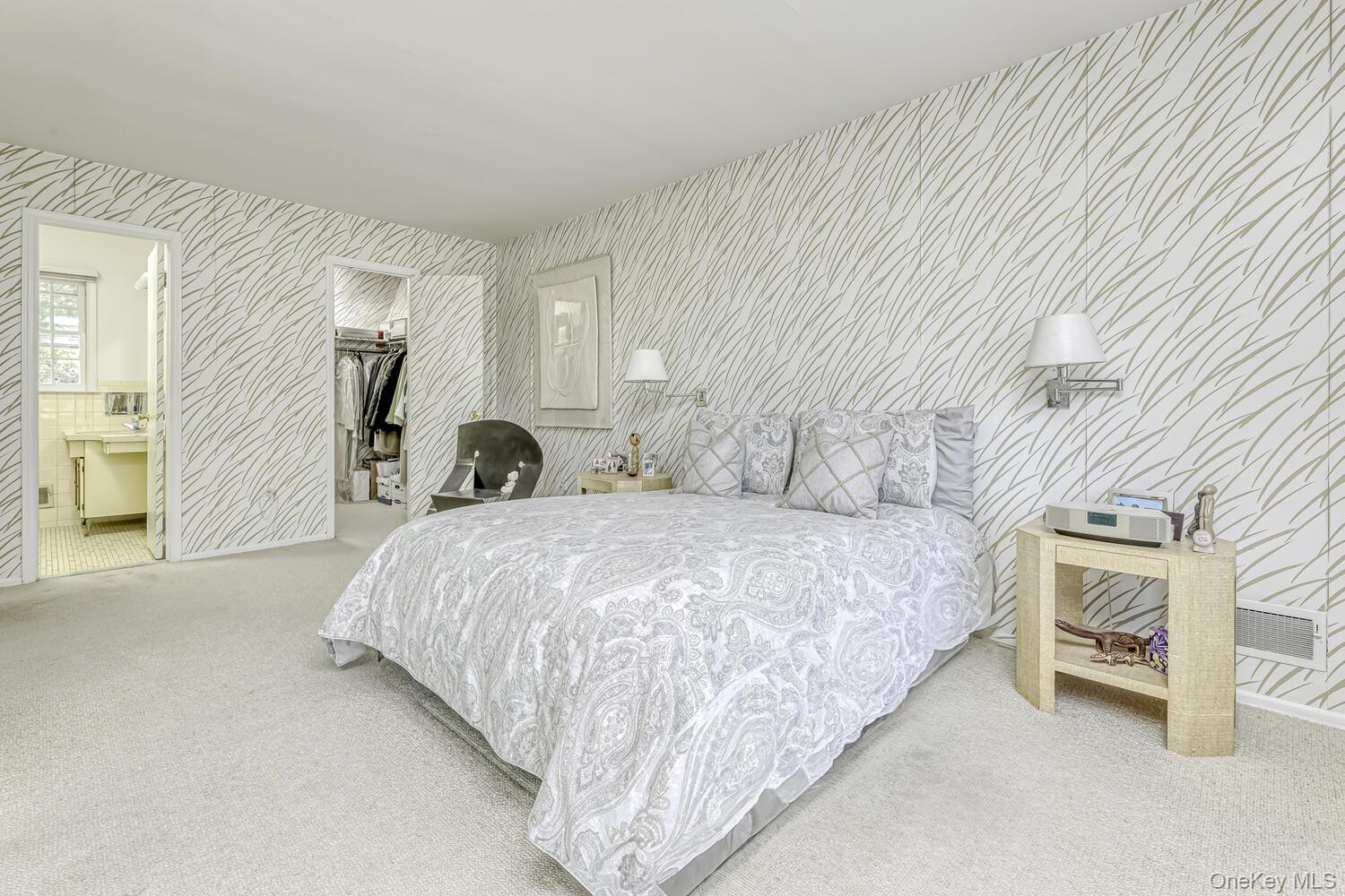 Single Family Macintosh Rockland County, NY 10952, MLS-906817-16