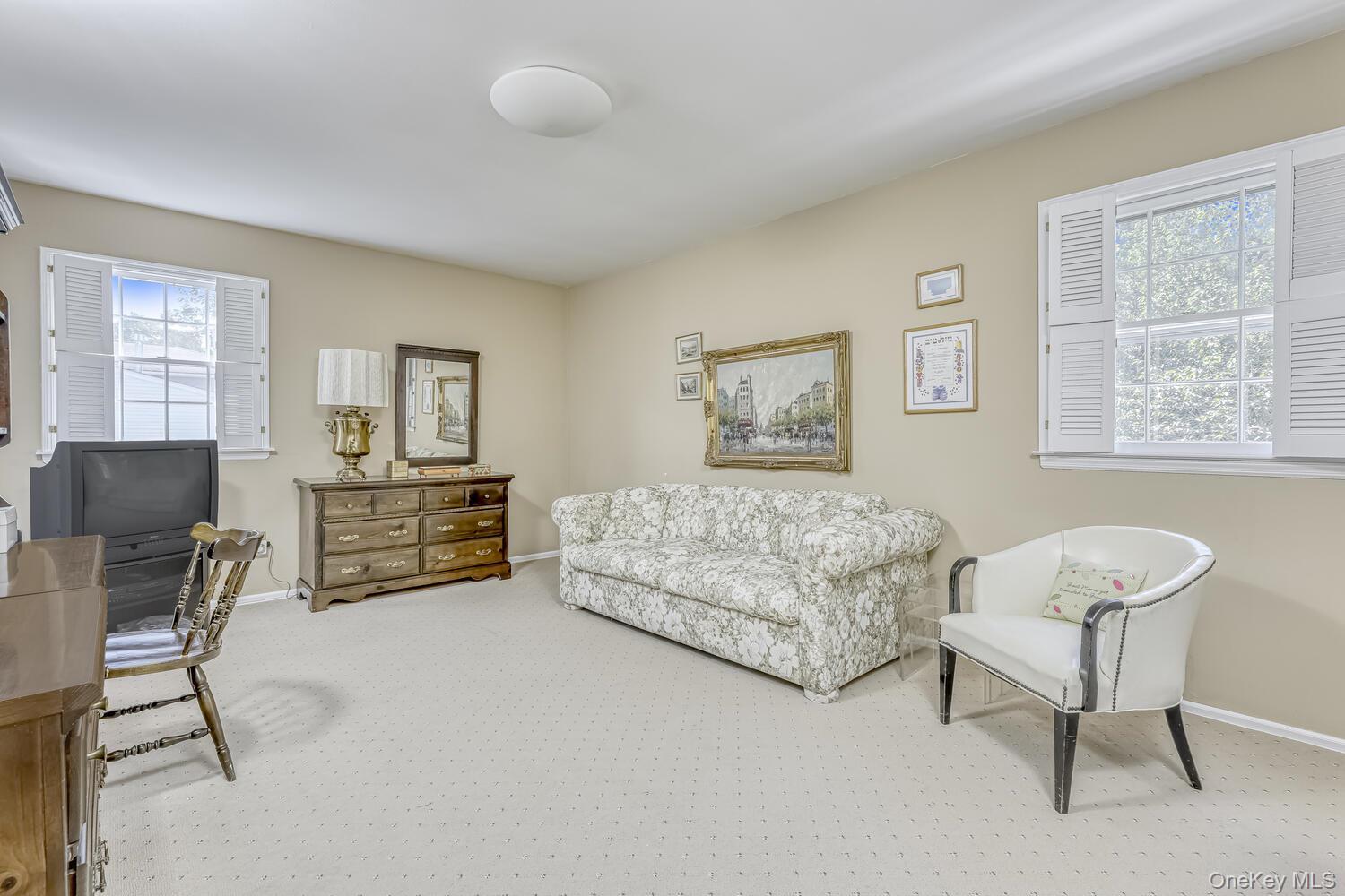 Single Family Macintosh  Rockland County, NY 10952, MLS-906817-22