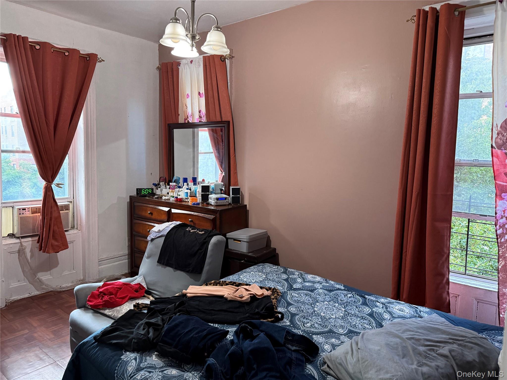 Single Family Morris Bronx, NY 10453, MLS-906828-10