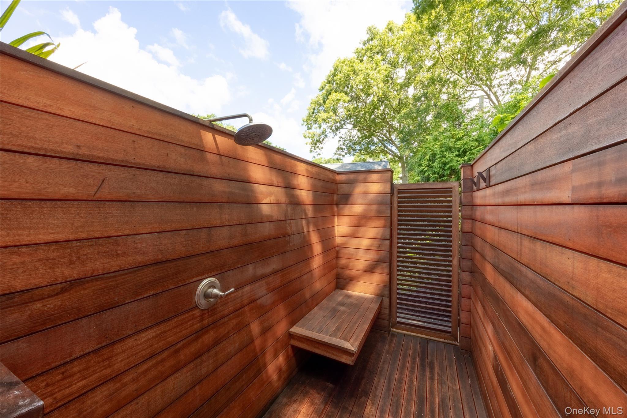 Single Family Revilo  Suffolk County, NY 11967, MLS-906836-10