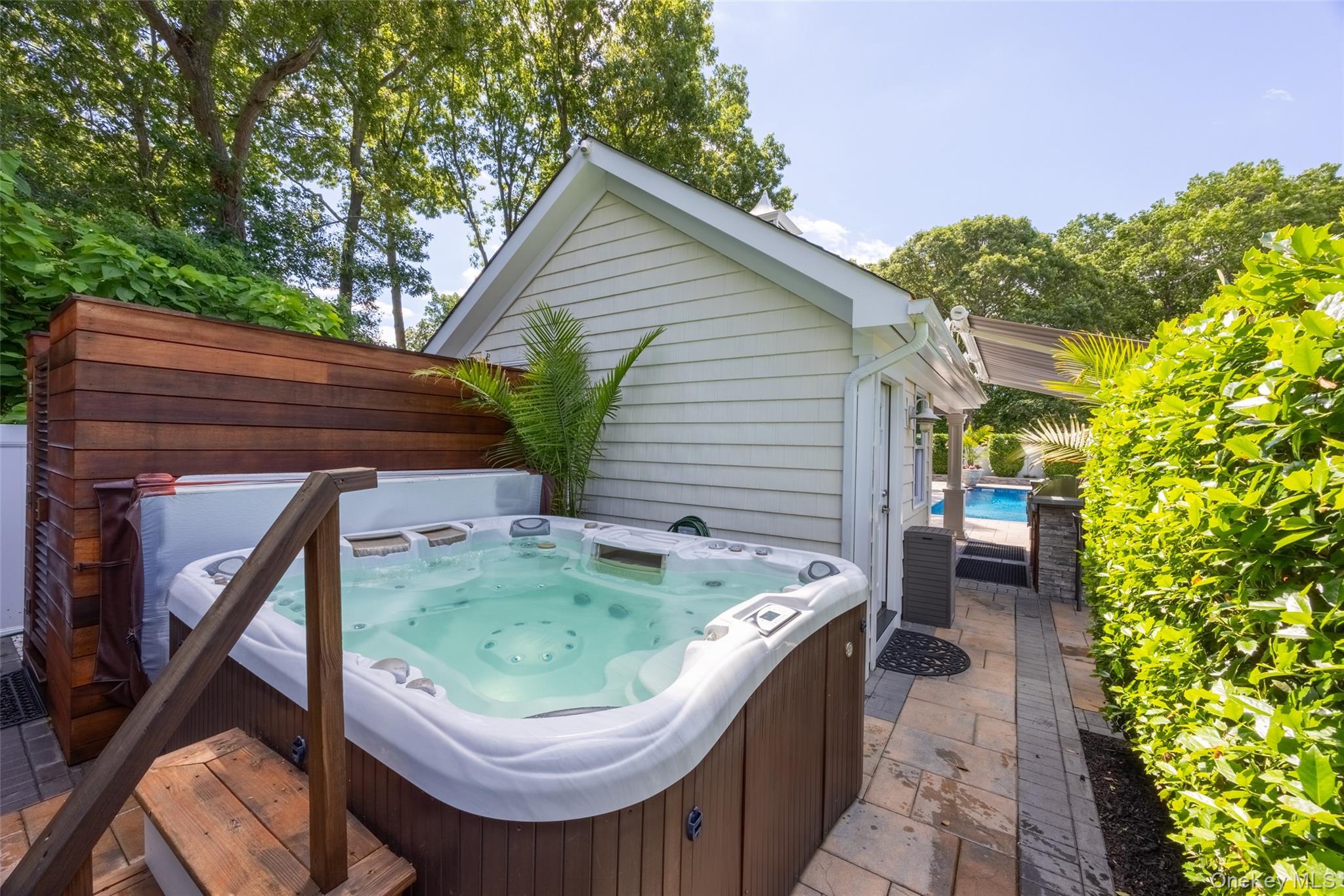 Single Family Revilo  Suffolk County, NY 11967, MLS-906836-11