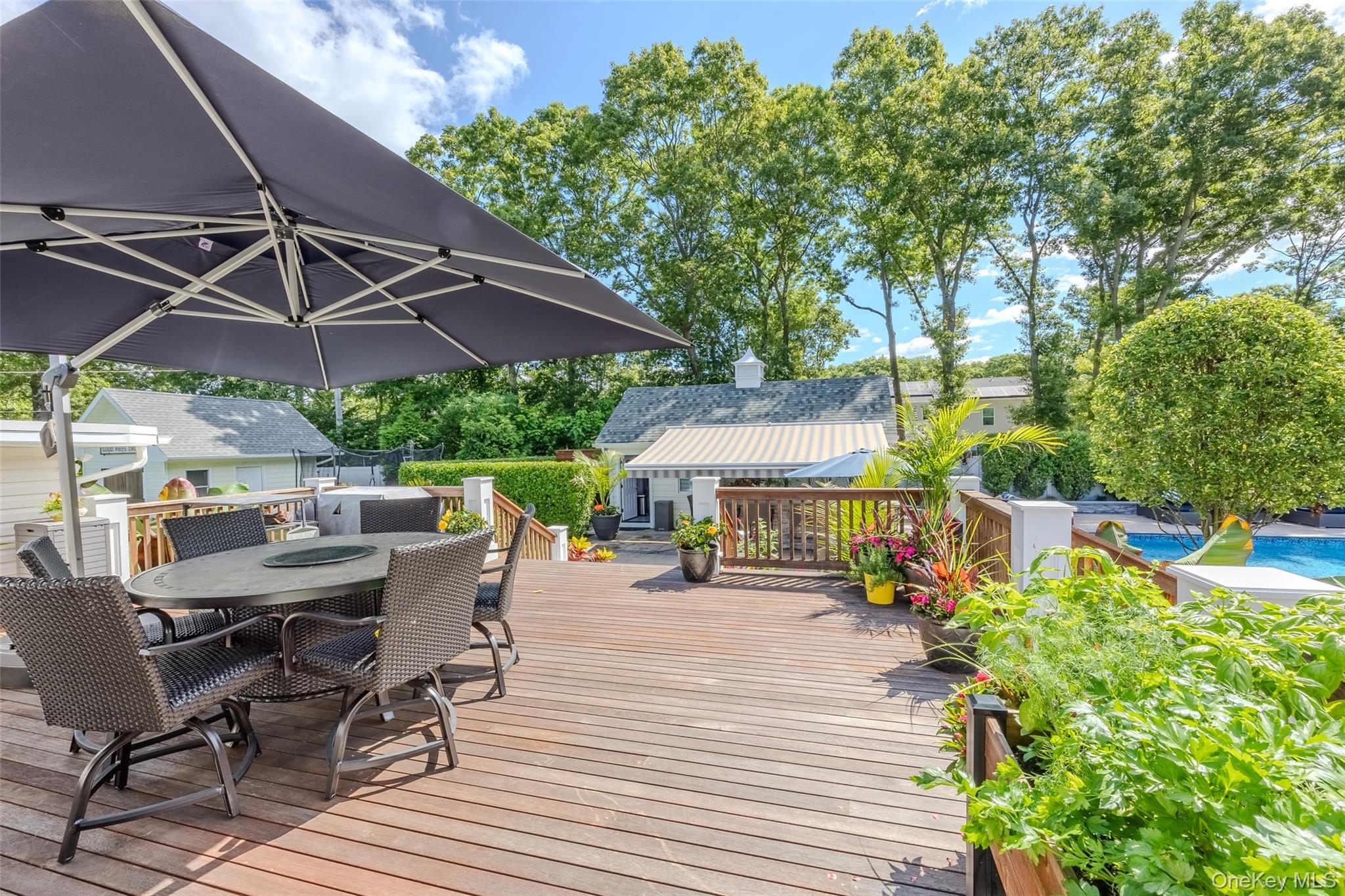 Single Family Revilo  Suffolk County, NY 11967, MLS-906836-13