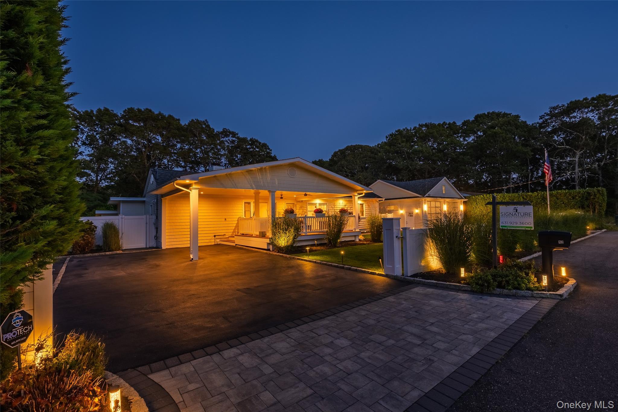 Single Family Revilo  Suffolk County, NY 11967, MLS-906836-16