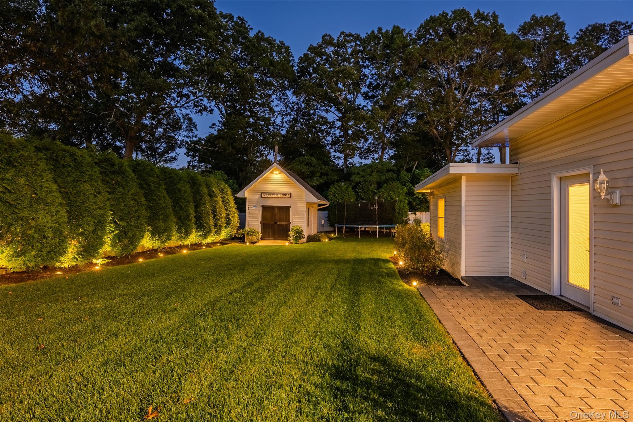 Single Family Revilo  Suffolk County, NY 11967, MLS-906836-19