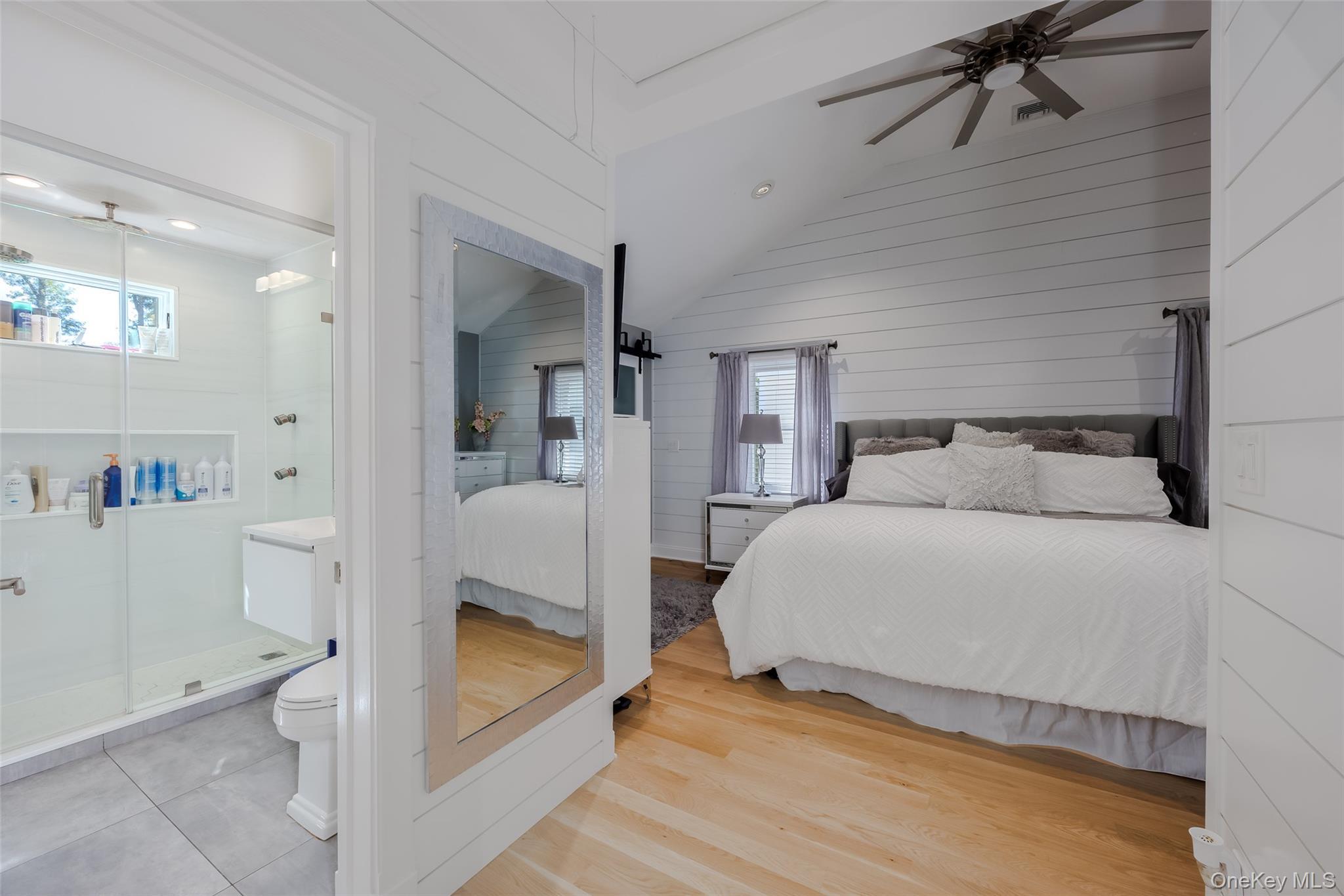 Single Family Revilo  Suffolk County, NY 11967, MLS-906836-38