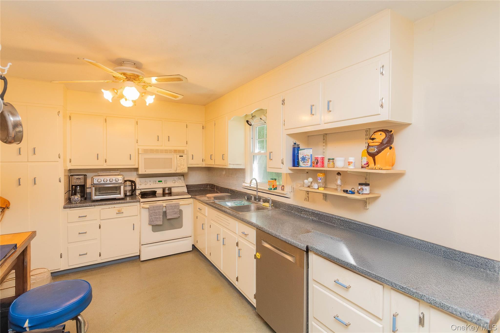 Single Family Roberts  Ulster County, NY 12443, MLS-906851-13