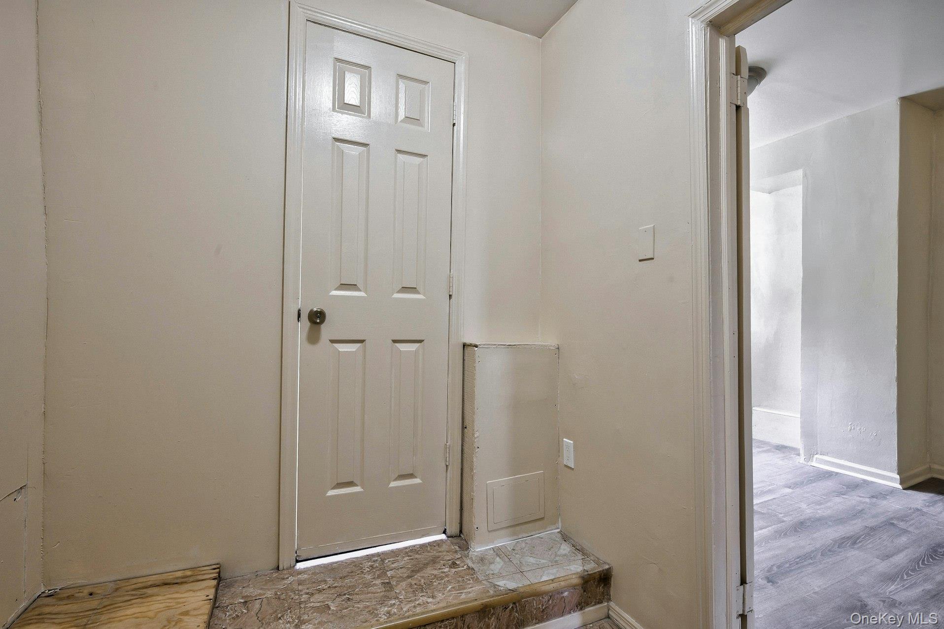 Single Family 39th  Brooklyn, NY 11232, MLS-906868-24