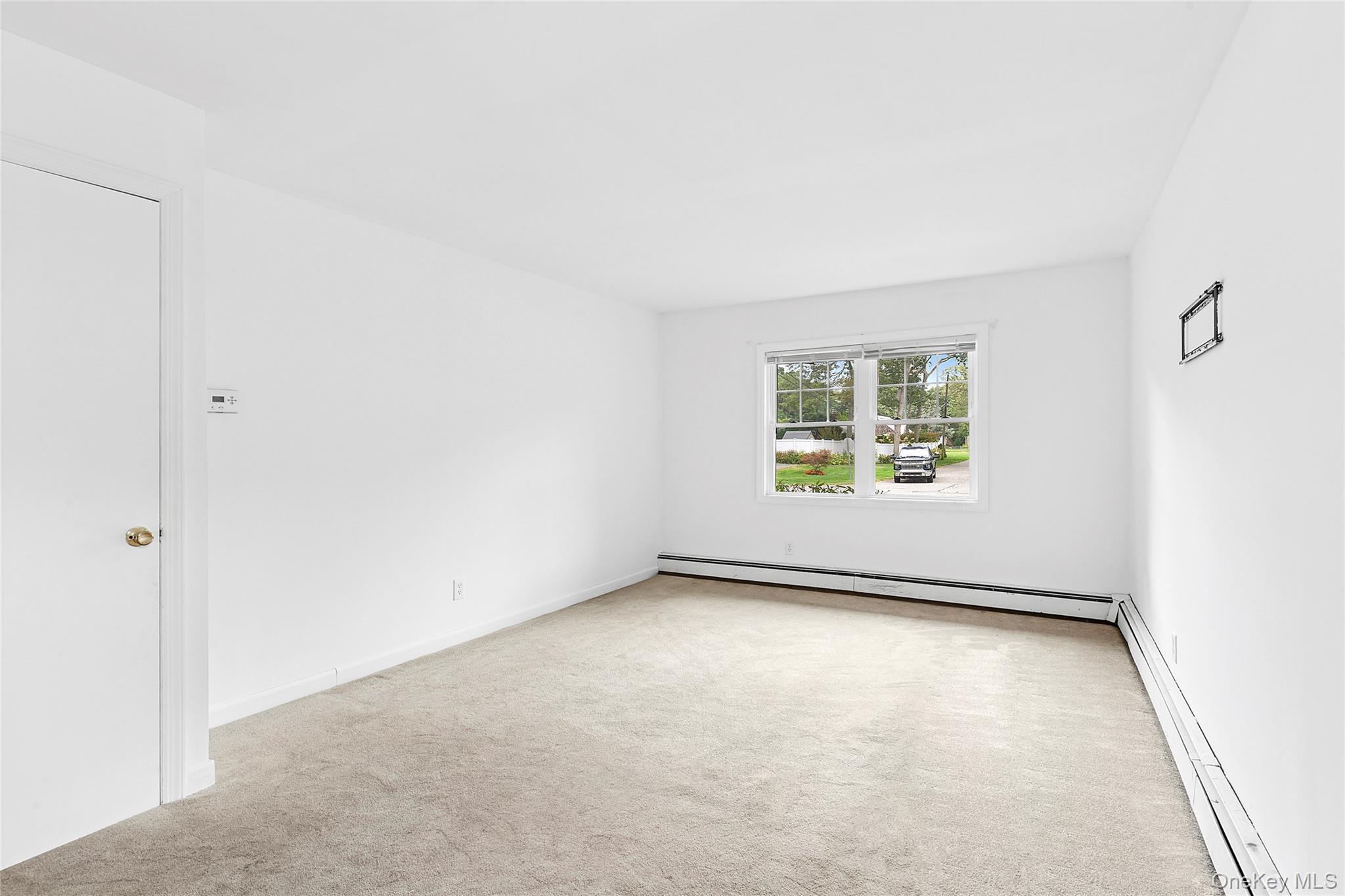 Single Family Linda  Suffolk County, NY 11931, MLS-906883-11