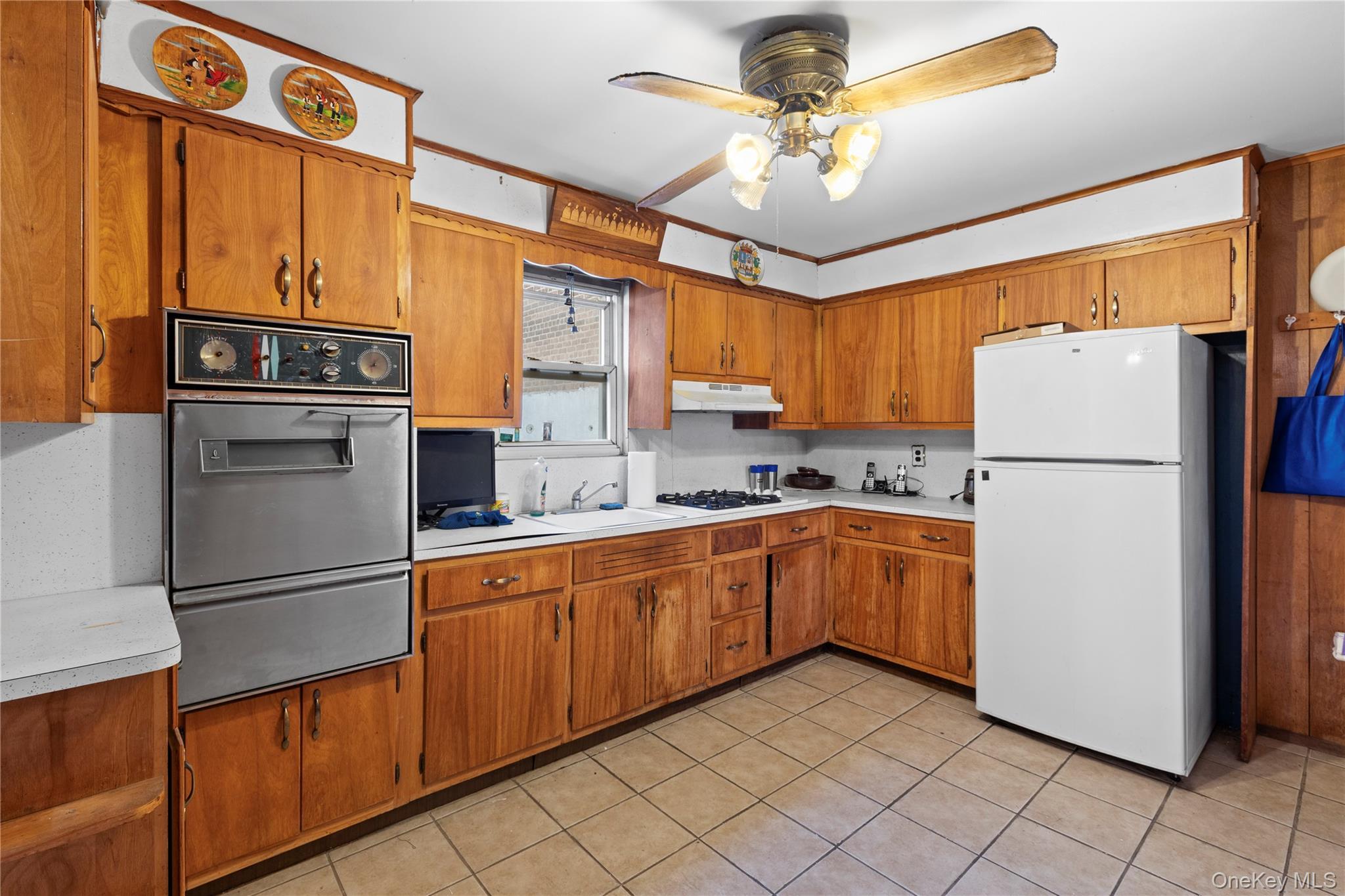 Single Family Wetherole Queens, NY 11374, MLS-906897-12