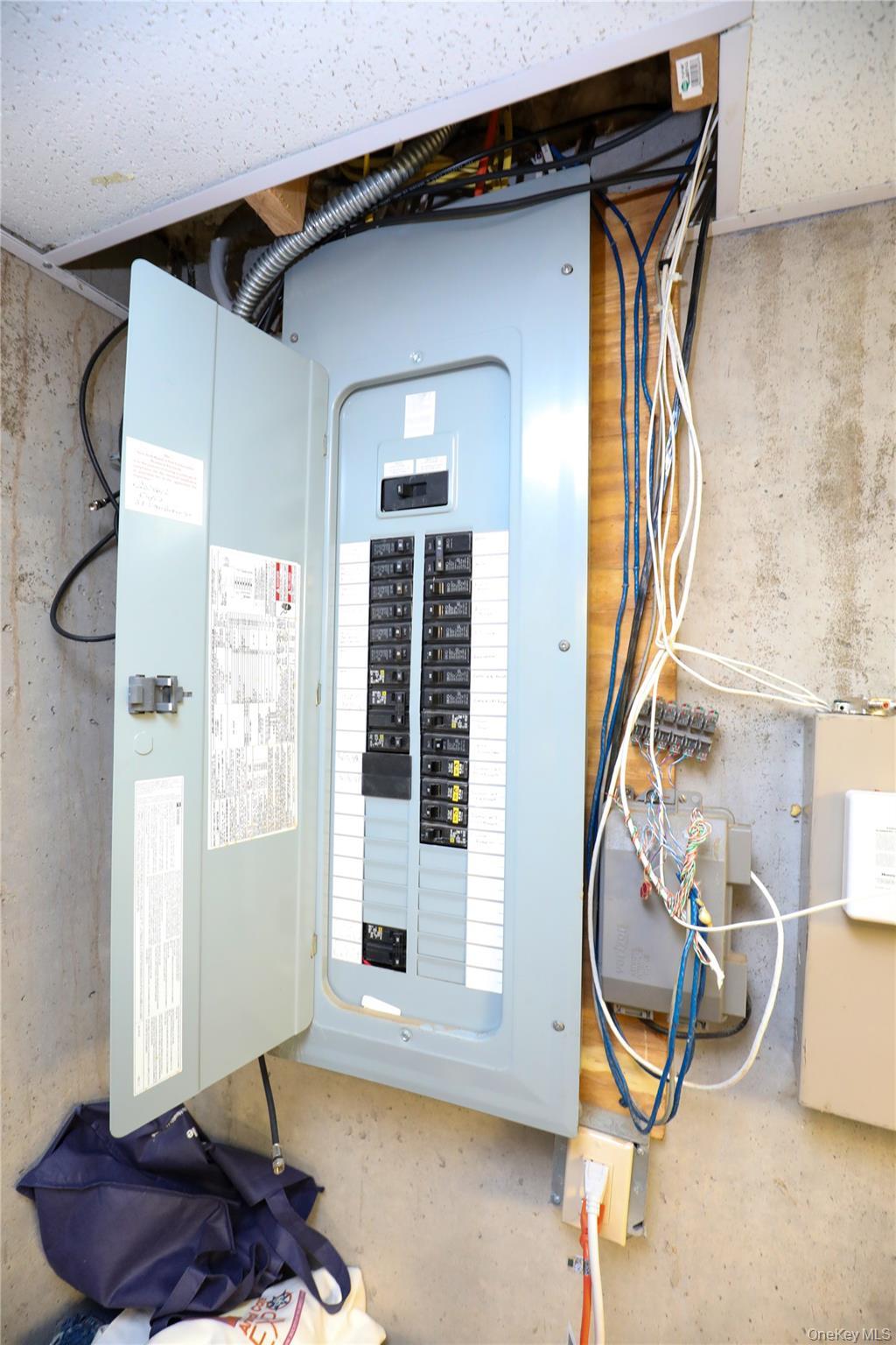 Single Family Vanburen Ulster County, NY 12401, MLS-906907-7