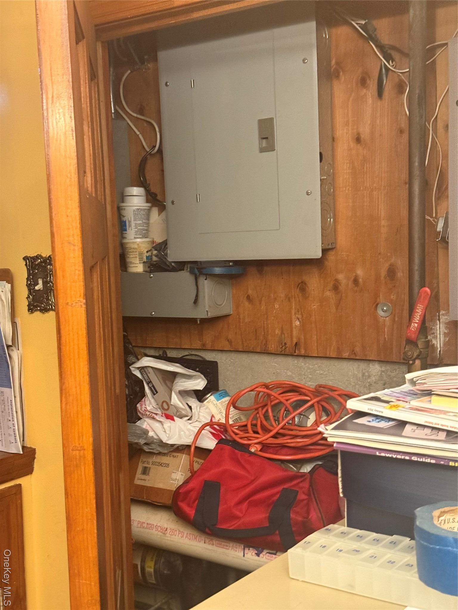 Single Family Jefferson  Brooklyn, NY 11221, MLS-906908-12