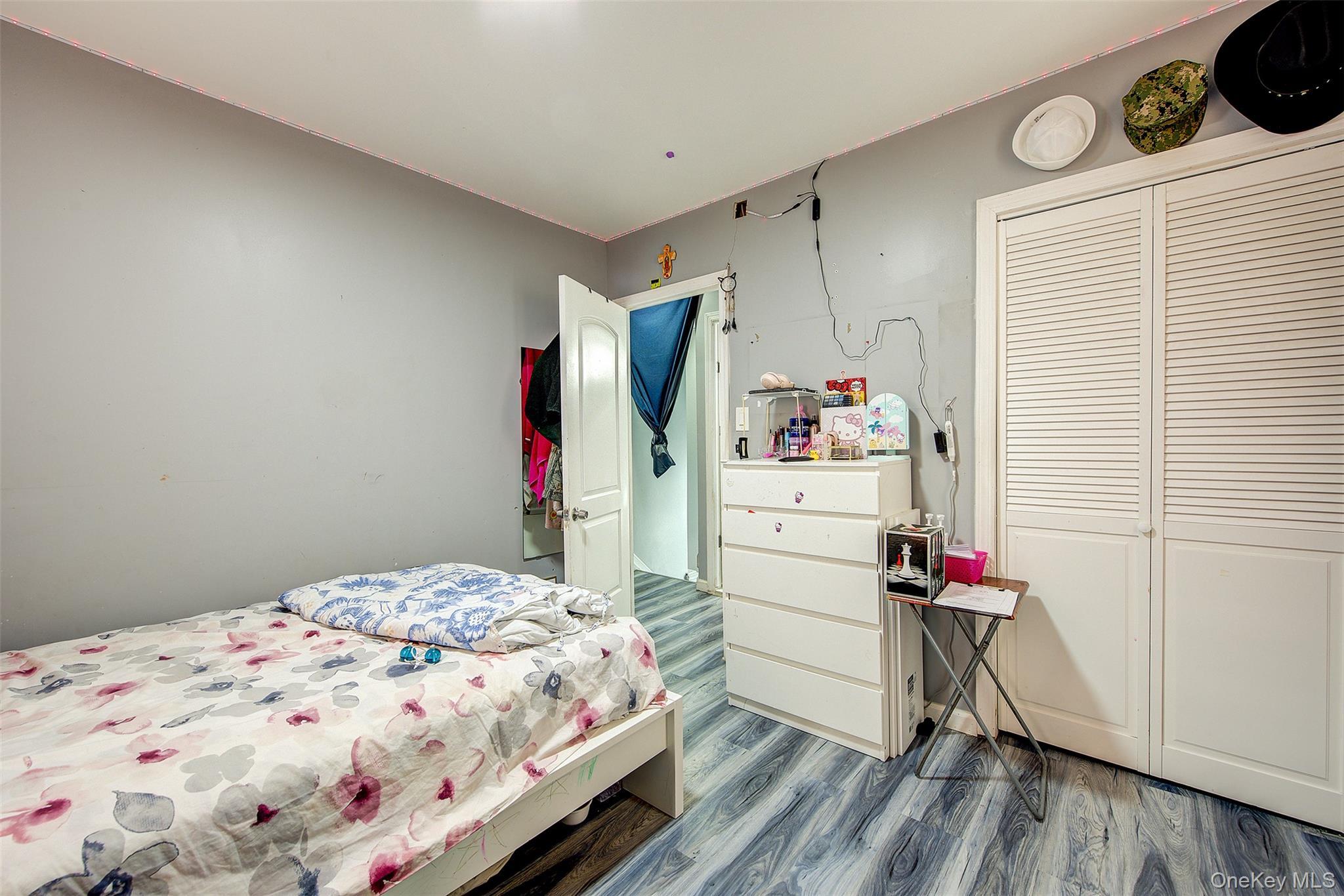 Single Family 110th Queens, NY 11429, MLS-906920-17