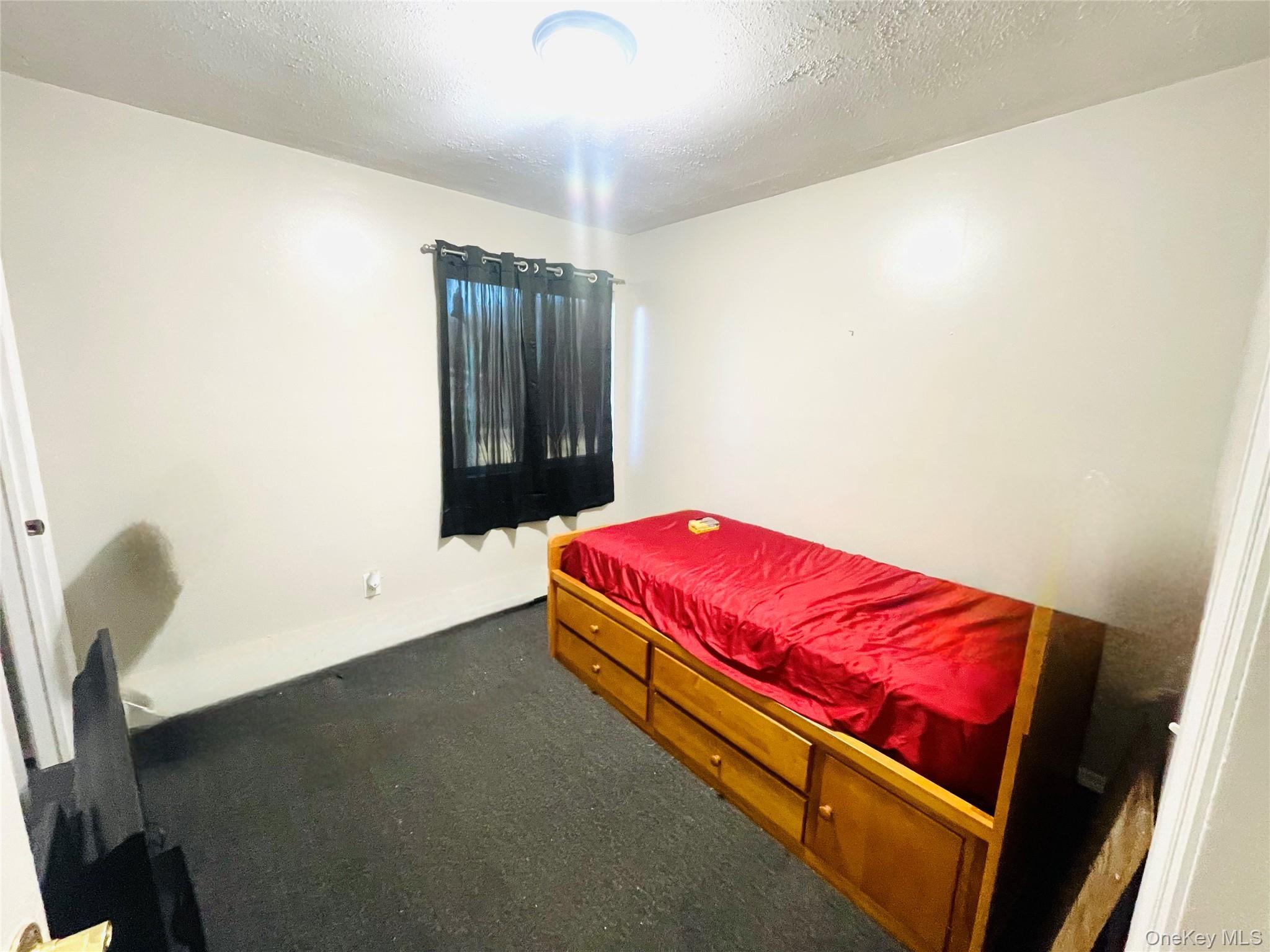 Single Family Gray  Suffolk County, NY 11763, MLS-906939-8