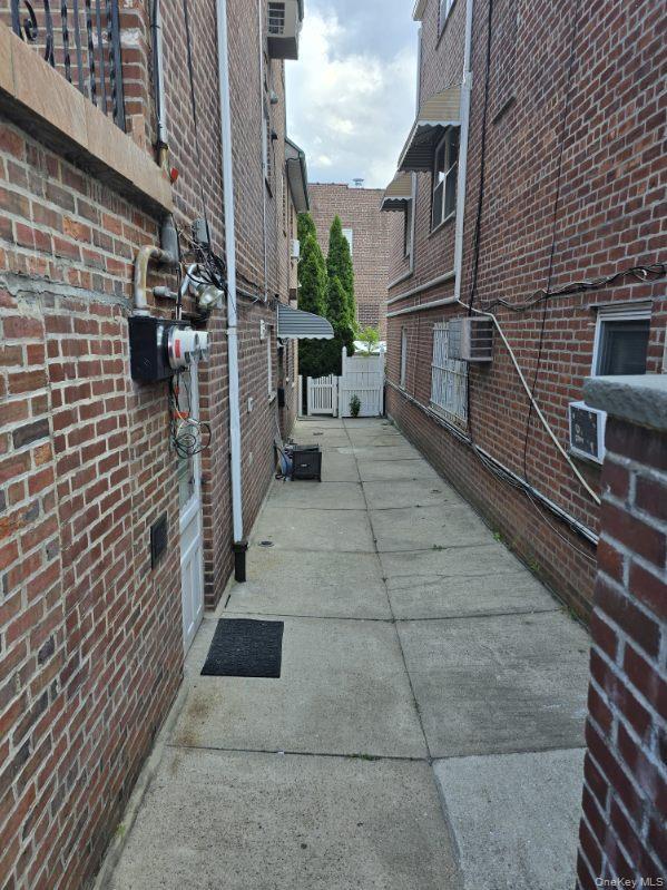 Single Family Astor  Bronx, NY 10469, MLS-906941-8