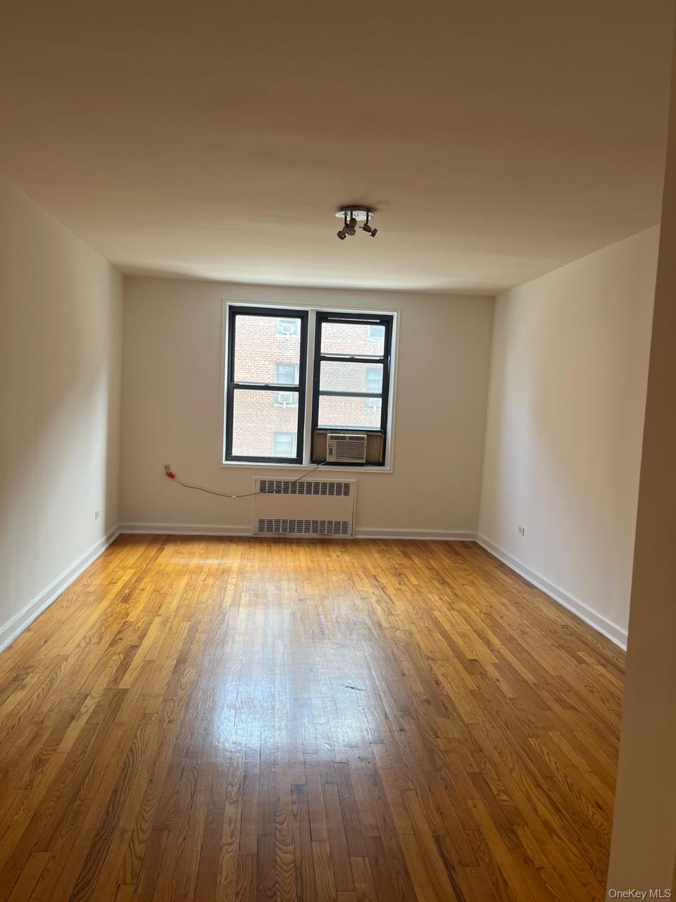 Coop 86th  Queens, NY 11372, MLS-906964-22