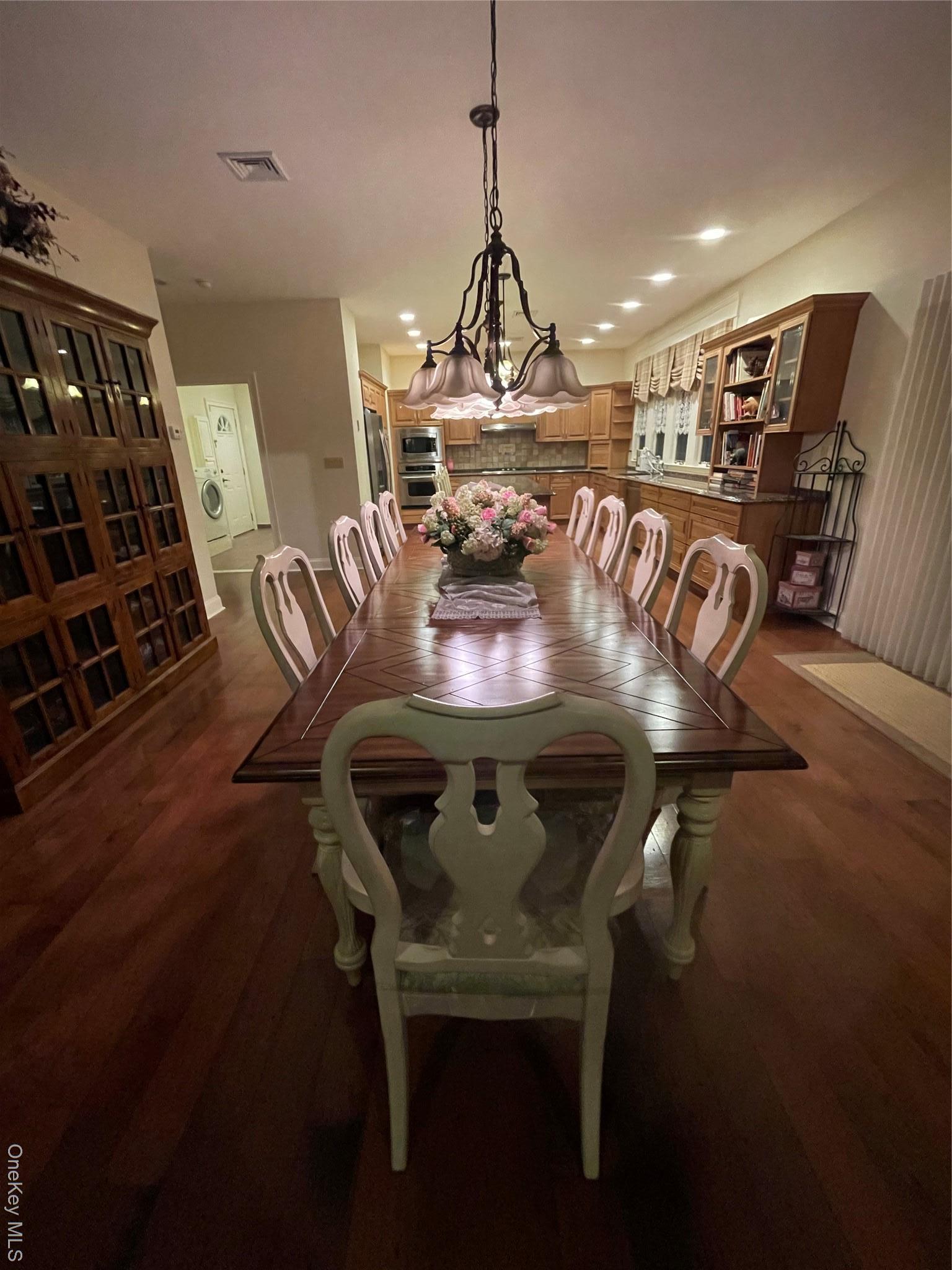 Single Family Liberty  Staten Island, NY 10305, MLS-907016-4