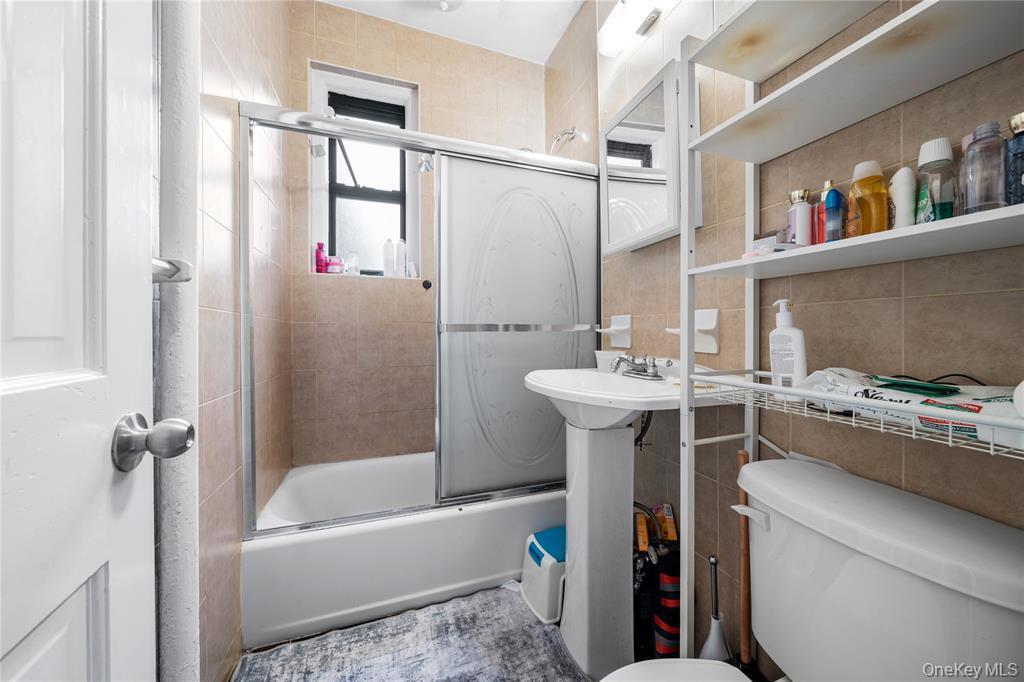 Condo 48th  Queens, NY 11104, MLS-907024-8