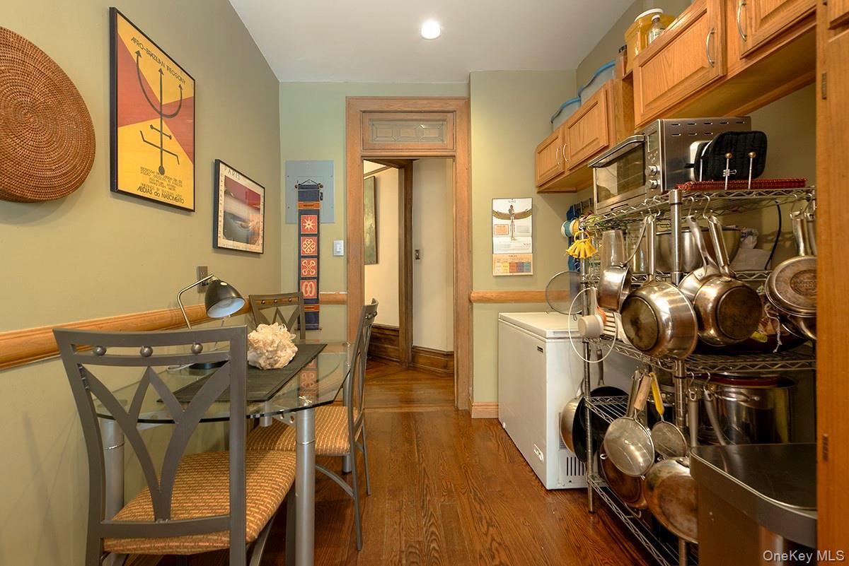 Coop Riverside  Manhattan, NY 10032, MLS-907051-8