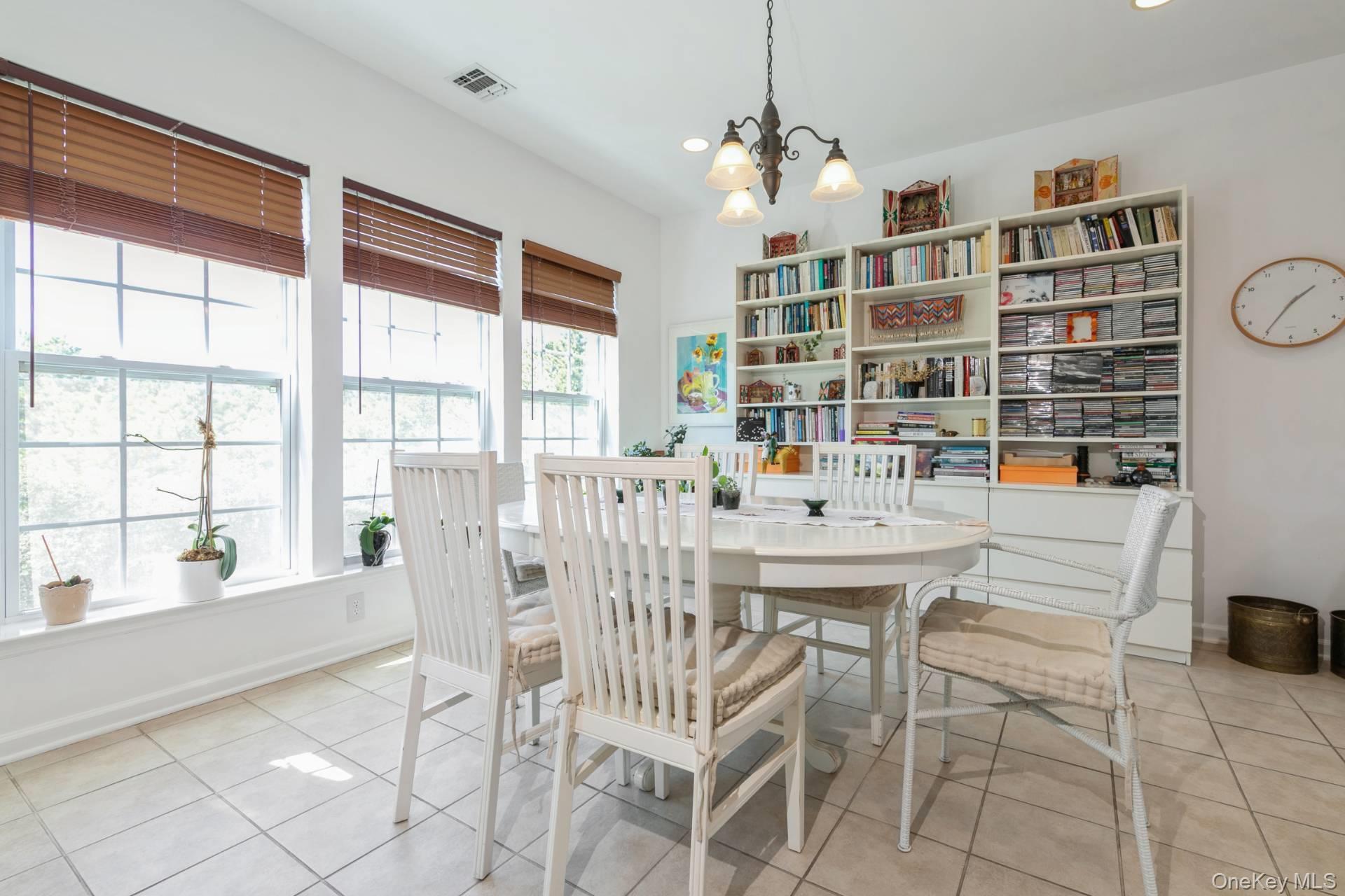 Condo Ashley  Suffolk County, NY 11977, MLS-907102-12