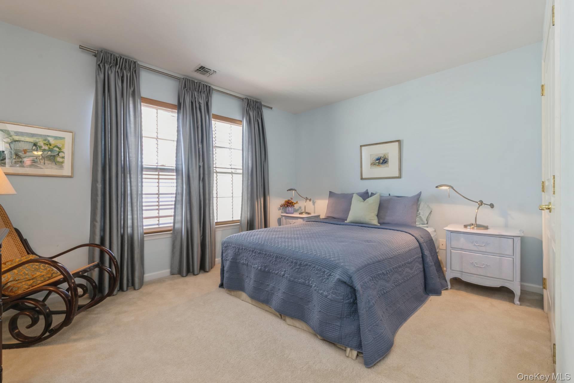 Condo Ashley  Suffolk County, NY 11977, MLS-907102-24