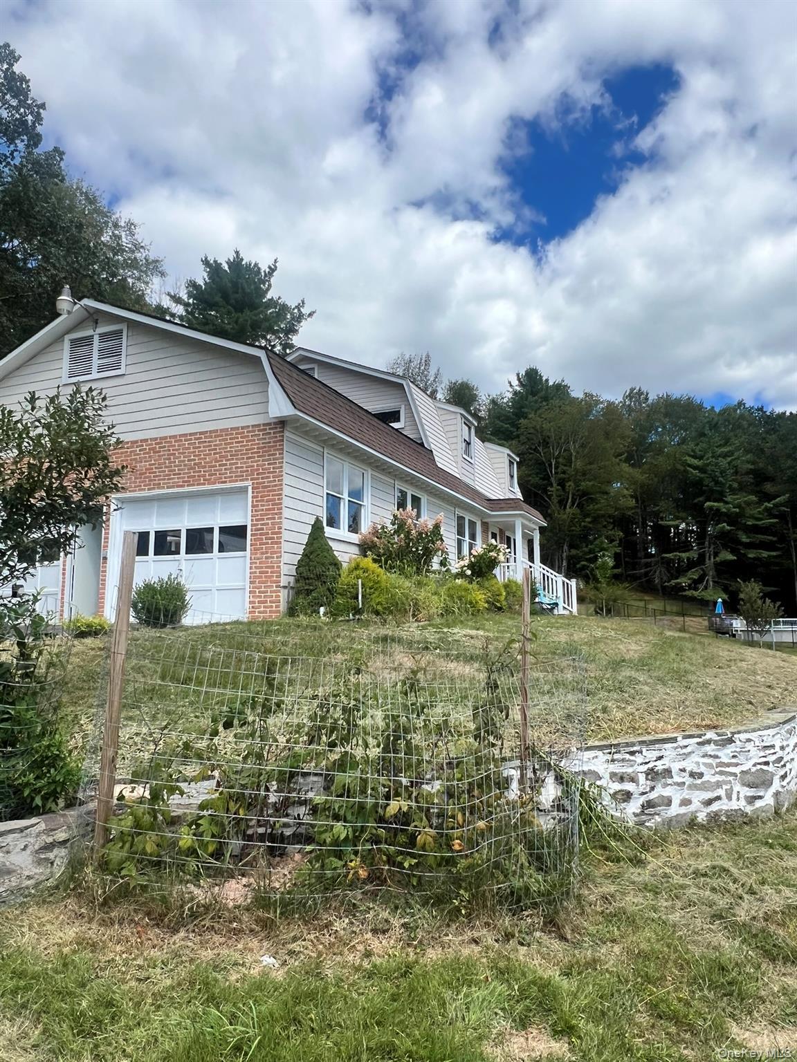 Single Family Marjorie Sullivan County, NY 12701, MLS-907106-2