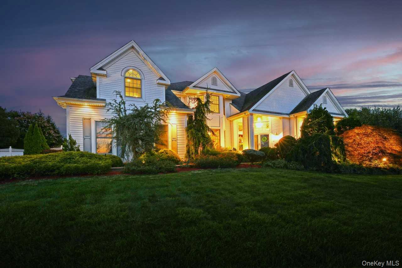 Single Family Andiron Suffolk County, NY 11731, MLS-907112-2